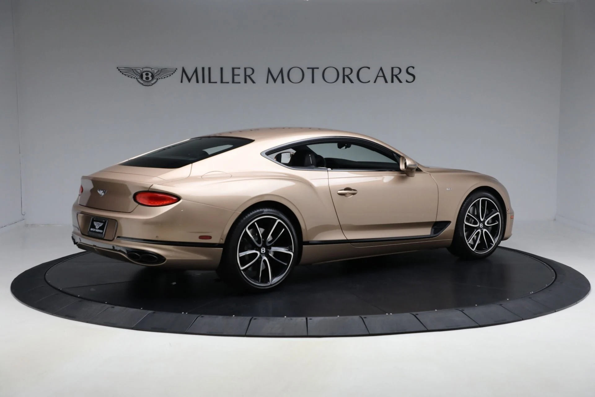 mph007_668583135_Used_2022_Bentley_Continental_GT_V8_1762635869_18ee3e2cc1