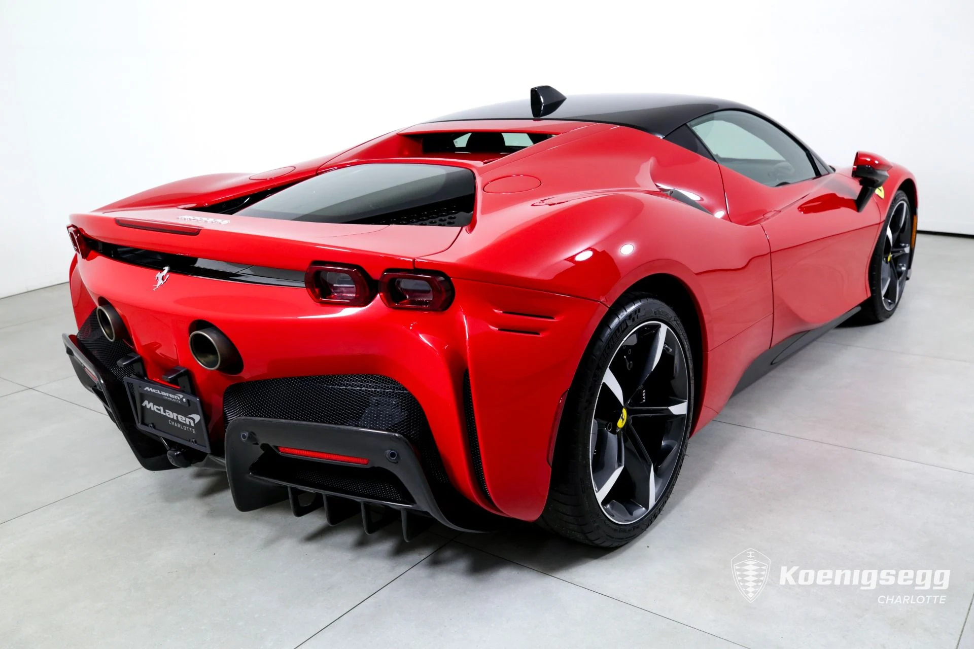 mph007_673745201_Used_2021_Ferrari_SF_90_Stradale_1746560721_7b07aeb651