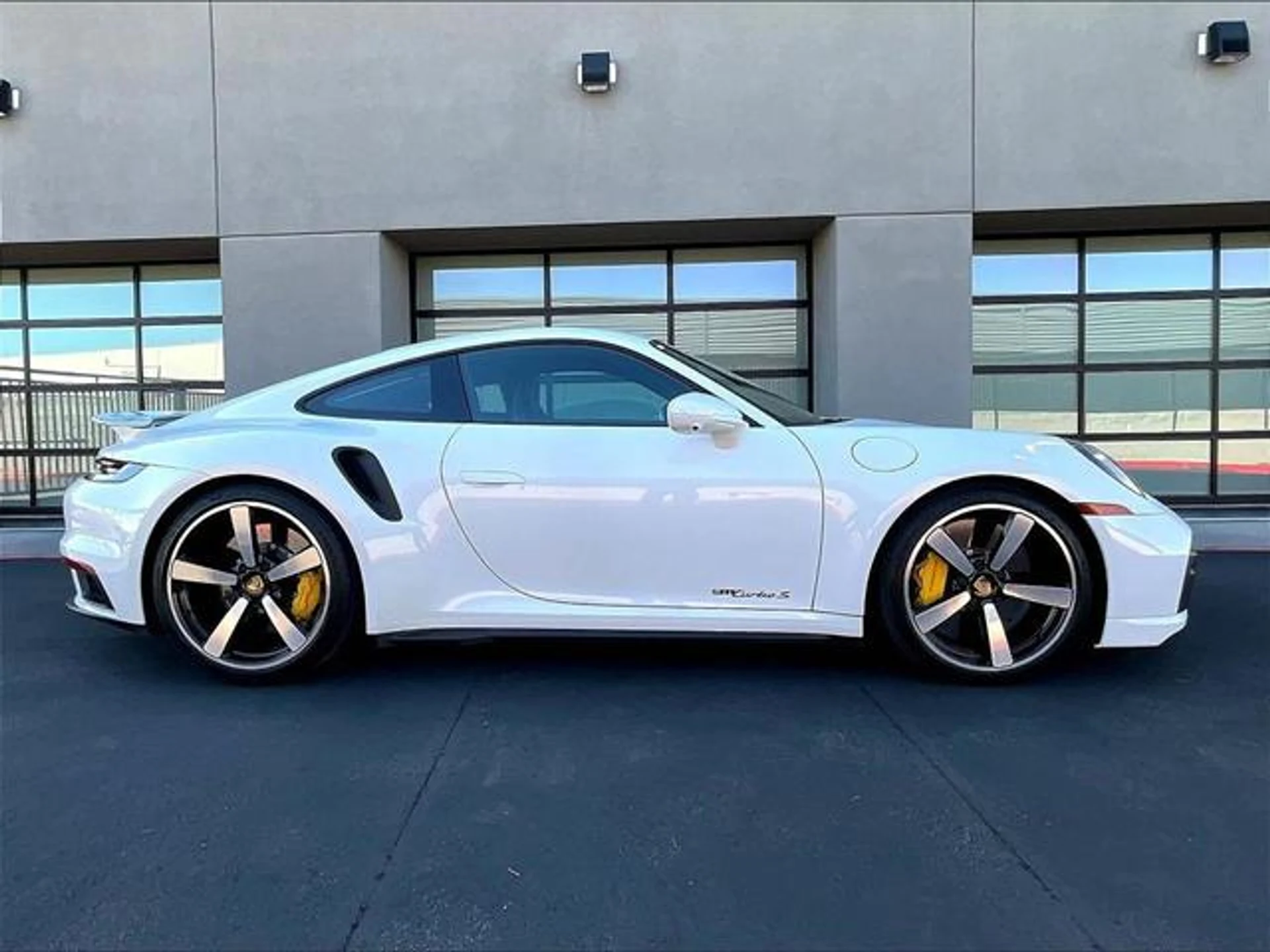 mph007_680823434_E8jks_Wr0g_Hnq_GA_Xpumx4_Orby_P_Hw_aa01294be6