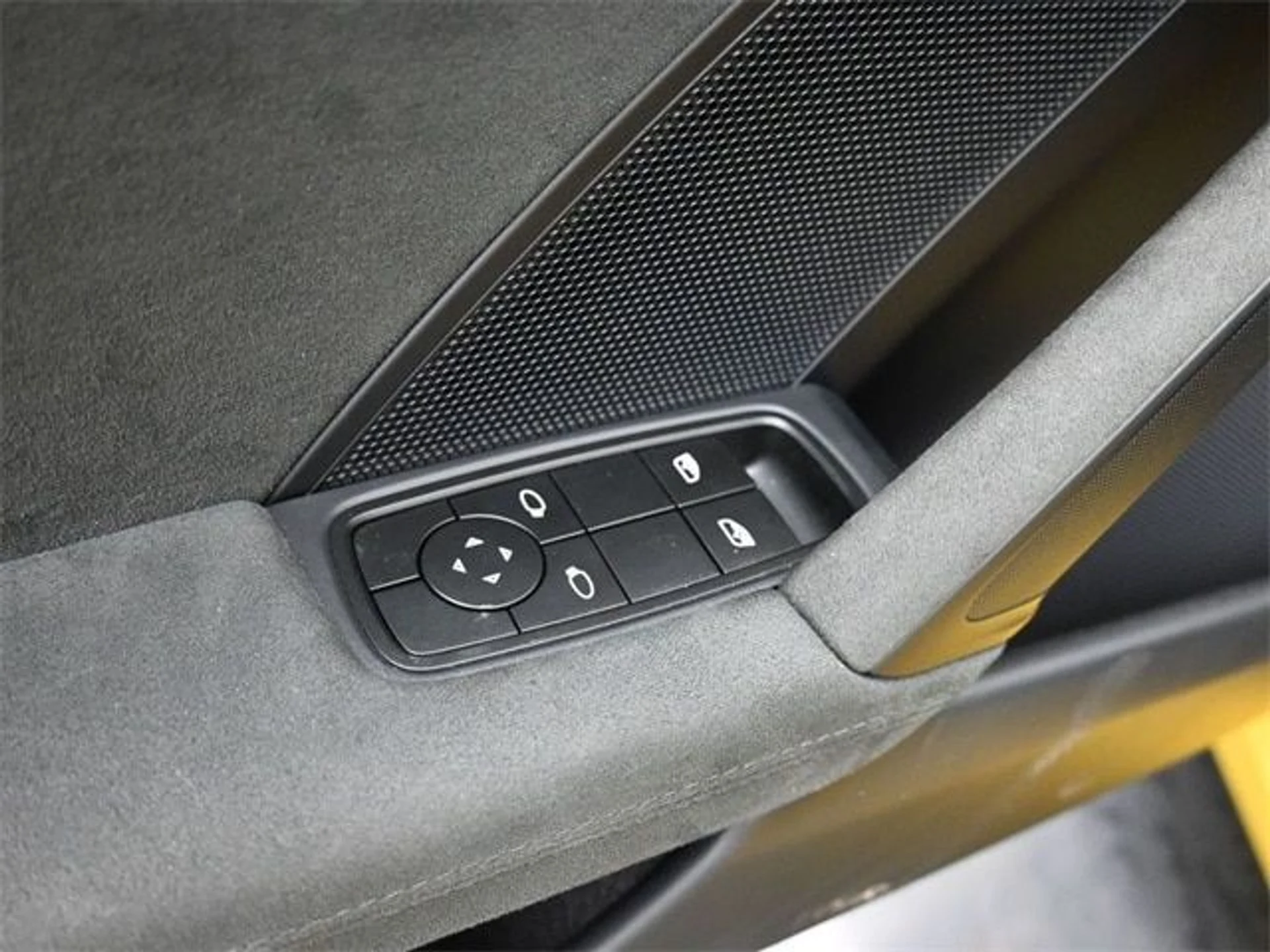 mph007_695608934_9a47894ab10f3dfb4cd417619271d8d3x_9efb889caf