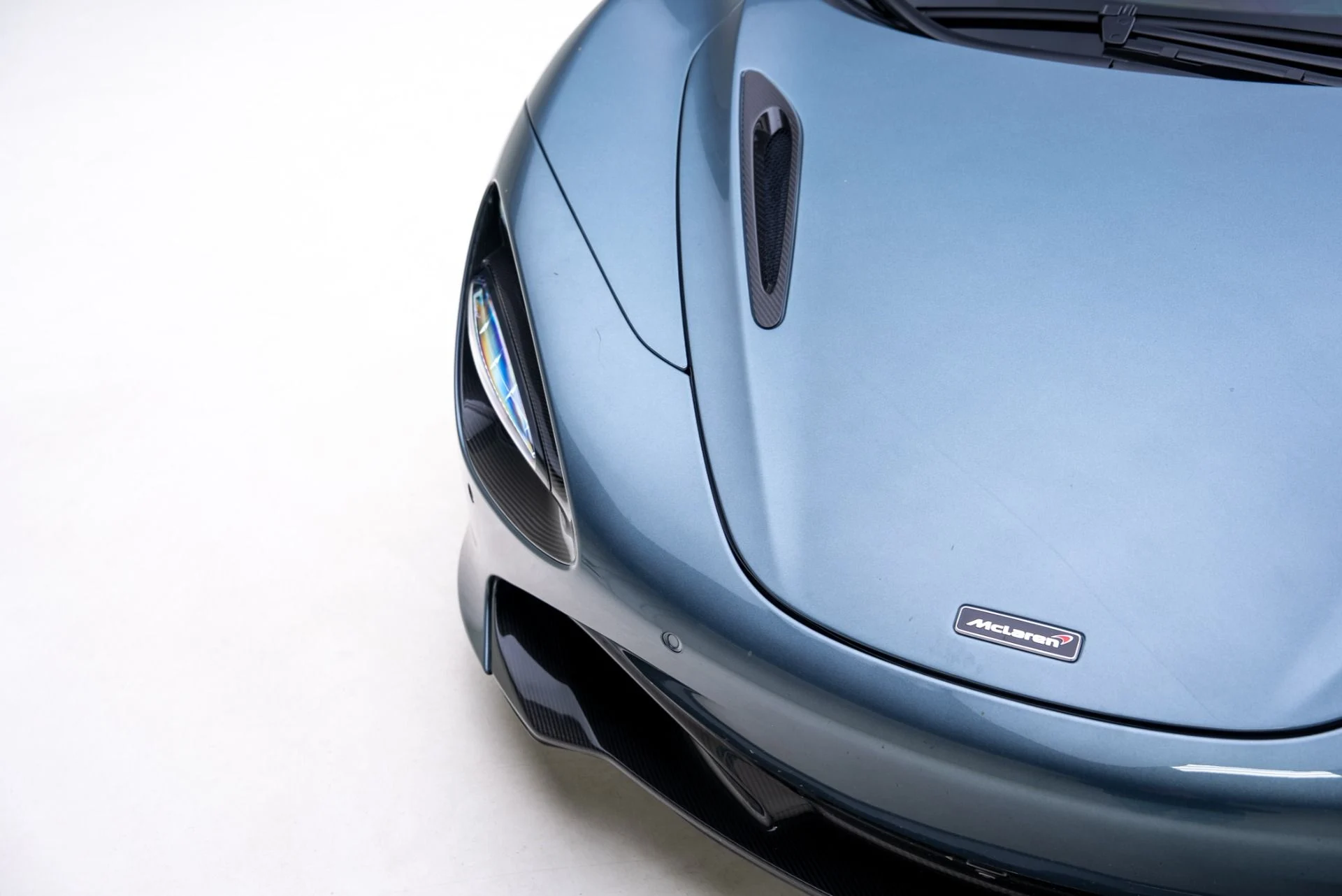 mph007_702450667_Used_2018_Mc_Laren_720_S_1769819546_7c145a0412