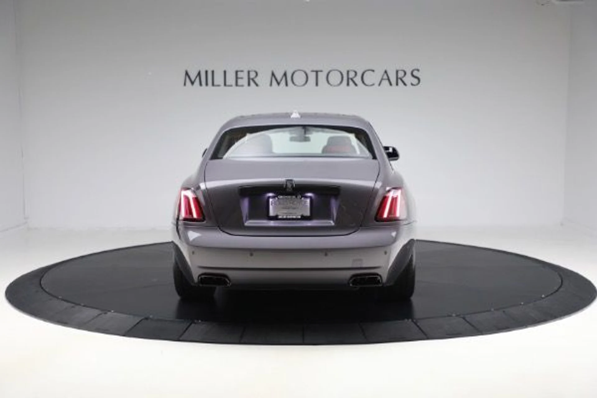 mph007_708207354_New_2025_Rolls_Royce_Black_Badge_Ghost_2848357353