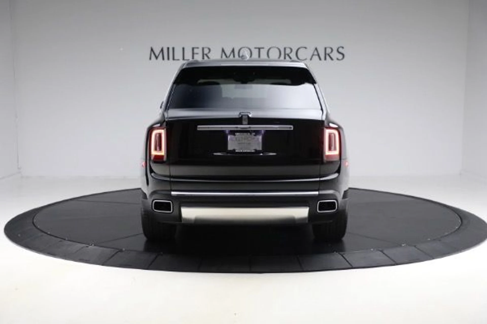 mph007_711127921_Used_2021_Rolls_Royce_Cullinan_0ec859cd27