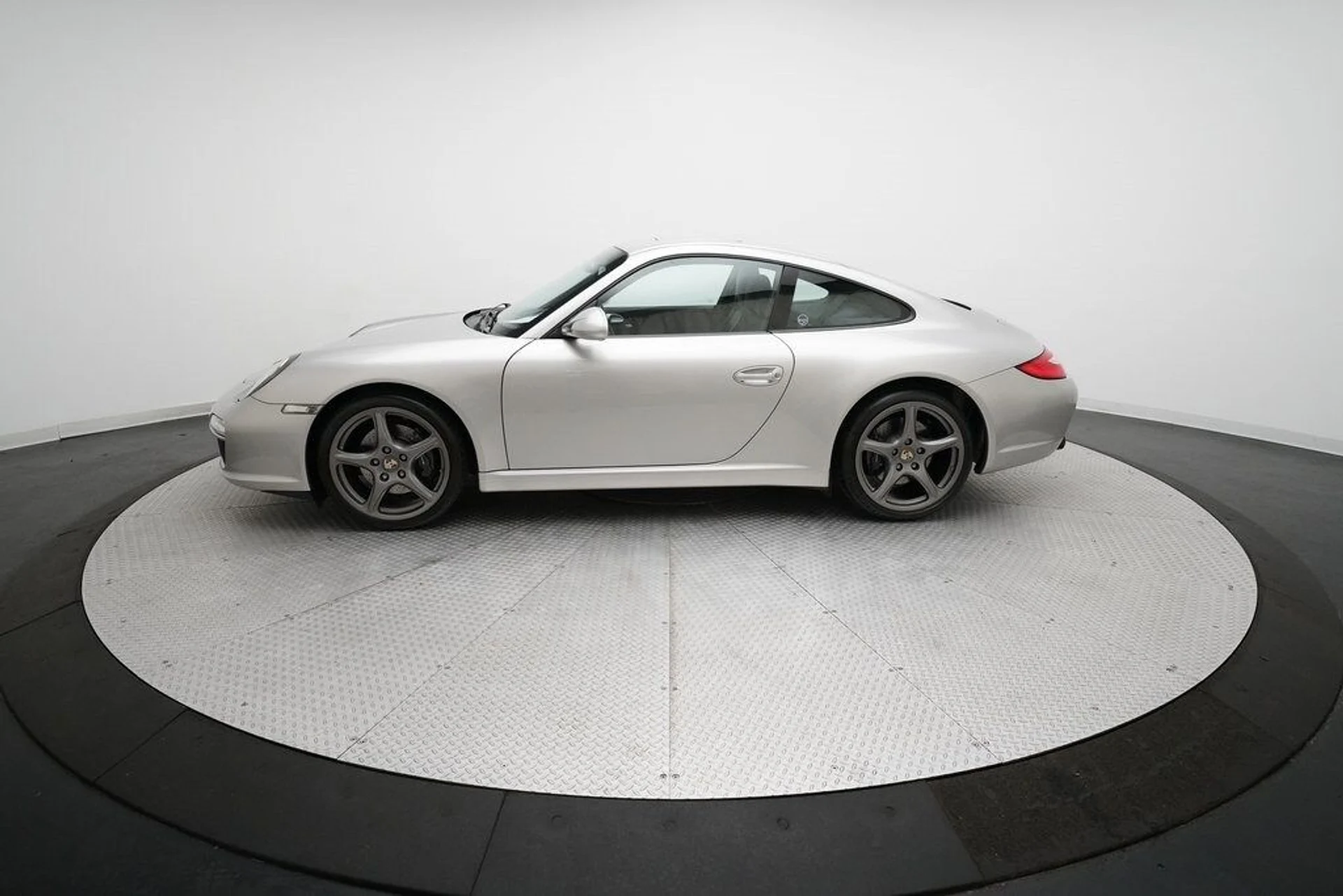 mph007_716807334_ebe4fdc612cb444c3fbf28b90f88245cx_1ea45f51ad