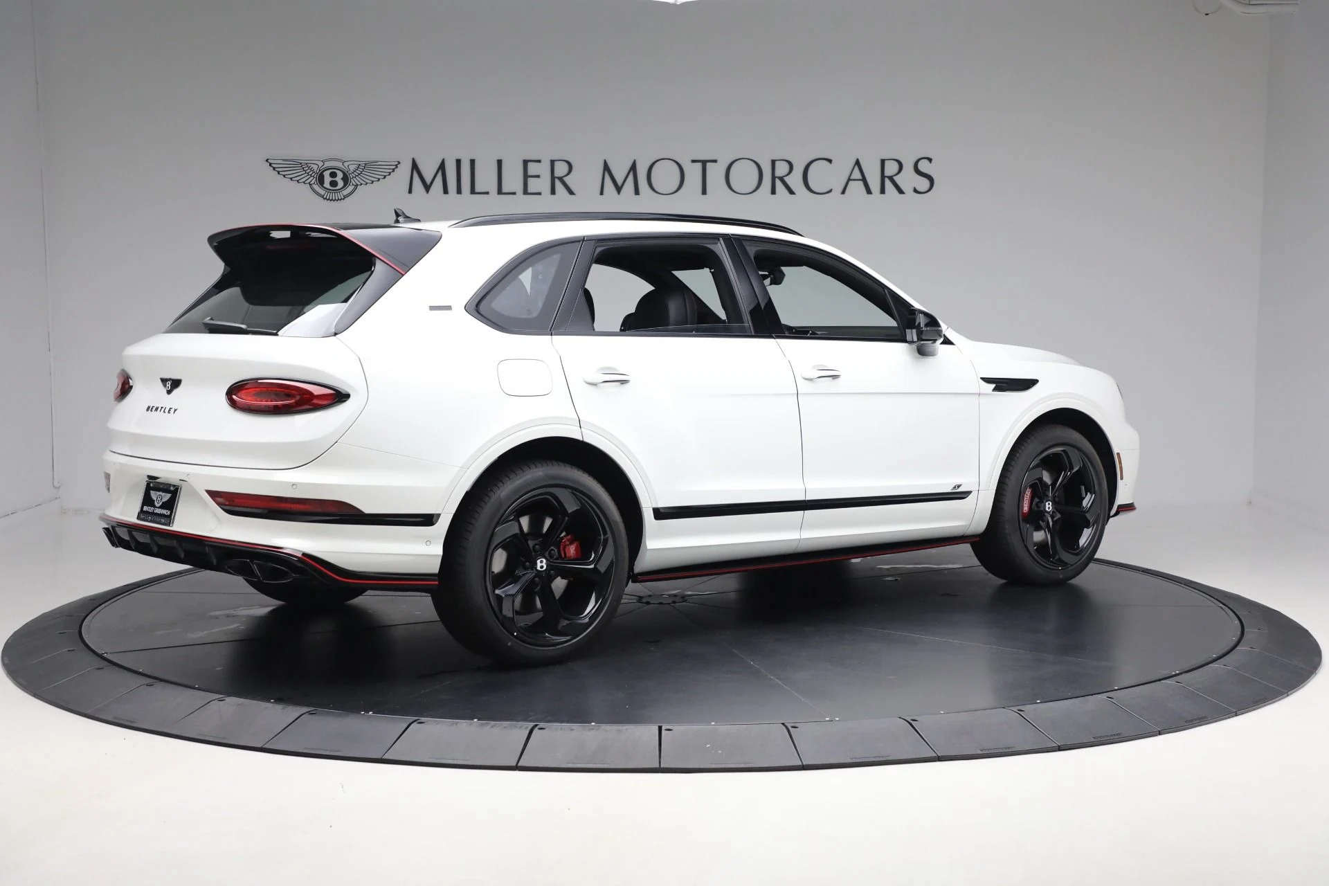 mph007_718201535_New_2025_Bentley_Bentayga_S_Black_Edition_eb1fefdd10