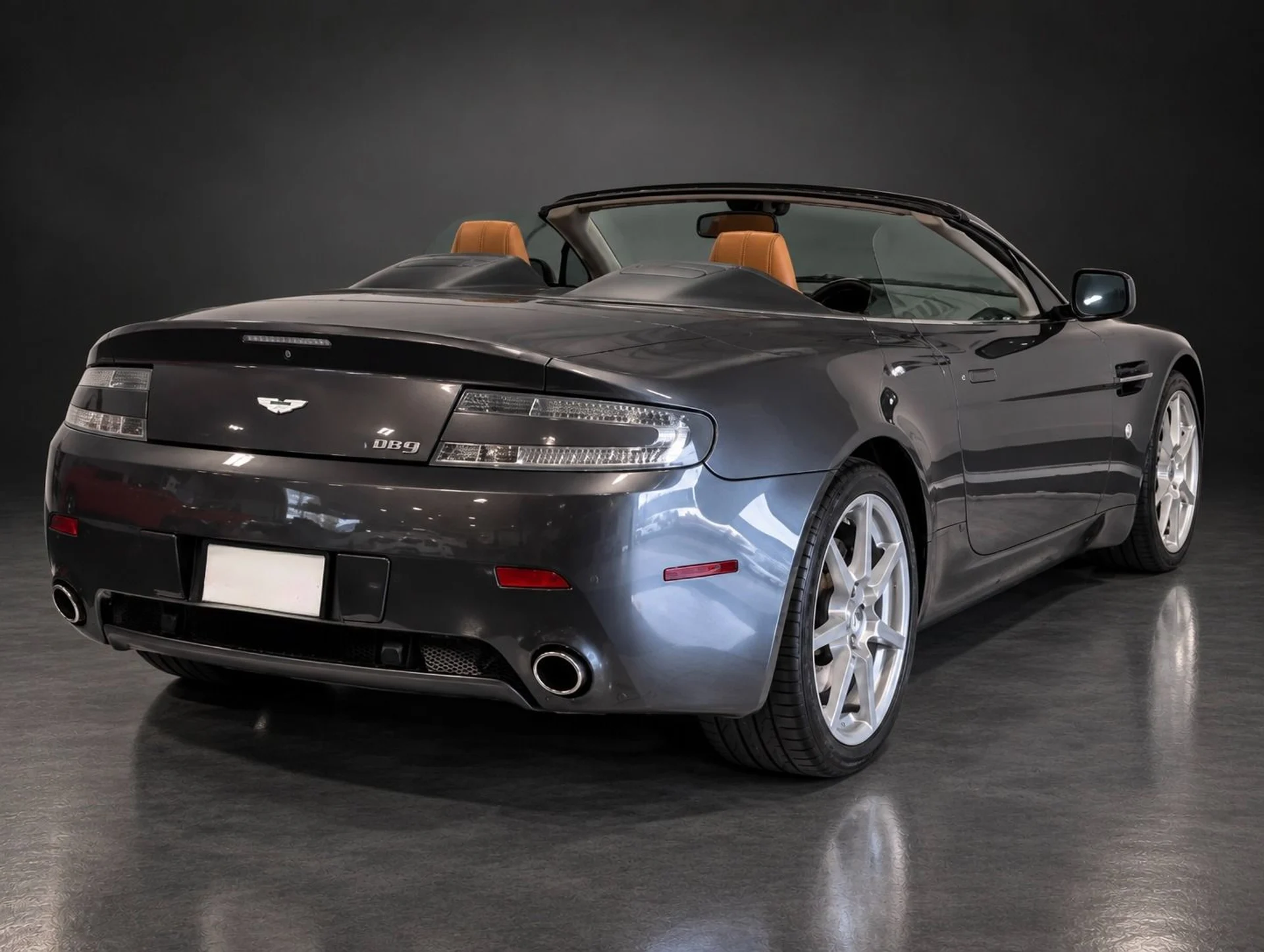 mph007_729384540_Used_2007_Aston_Martin_V8_Vantage_Roadster_Only_27_K_Miles_Just_Serviced_Gorgeous_Color_Combo_1789143706_6ce269d003