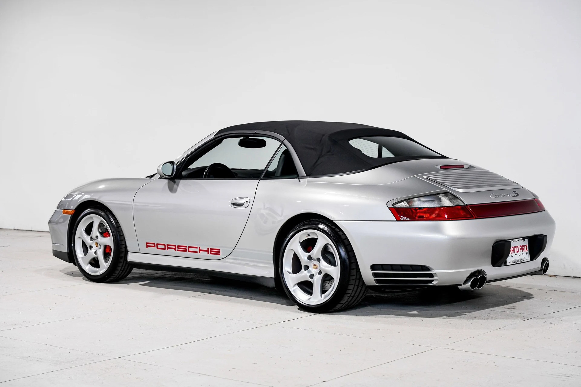 mph007_733267388_c3335a9f7fe5884753ab3b1f13e17608x_a2227d577d