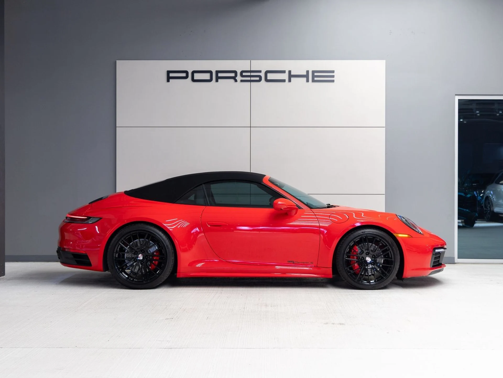 mph007_747781049_8_d22563b8da