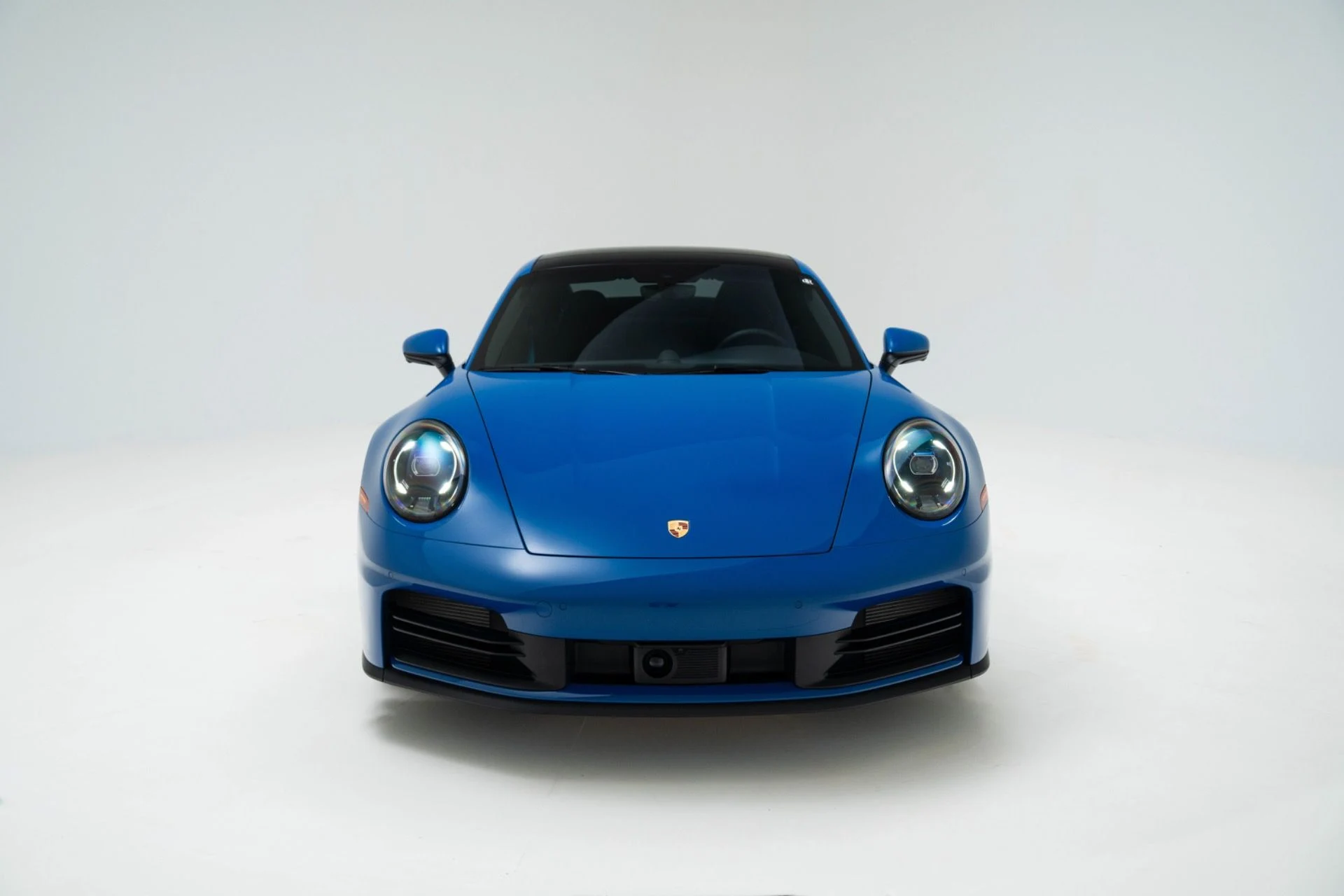mph007_750132780_Used_2025_Porsche_911_Carrera_1782341859_0da6db11a5