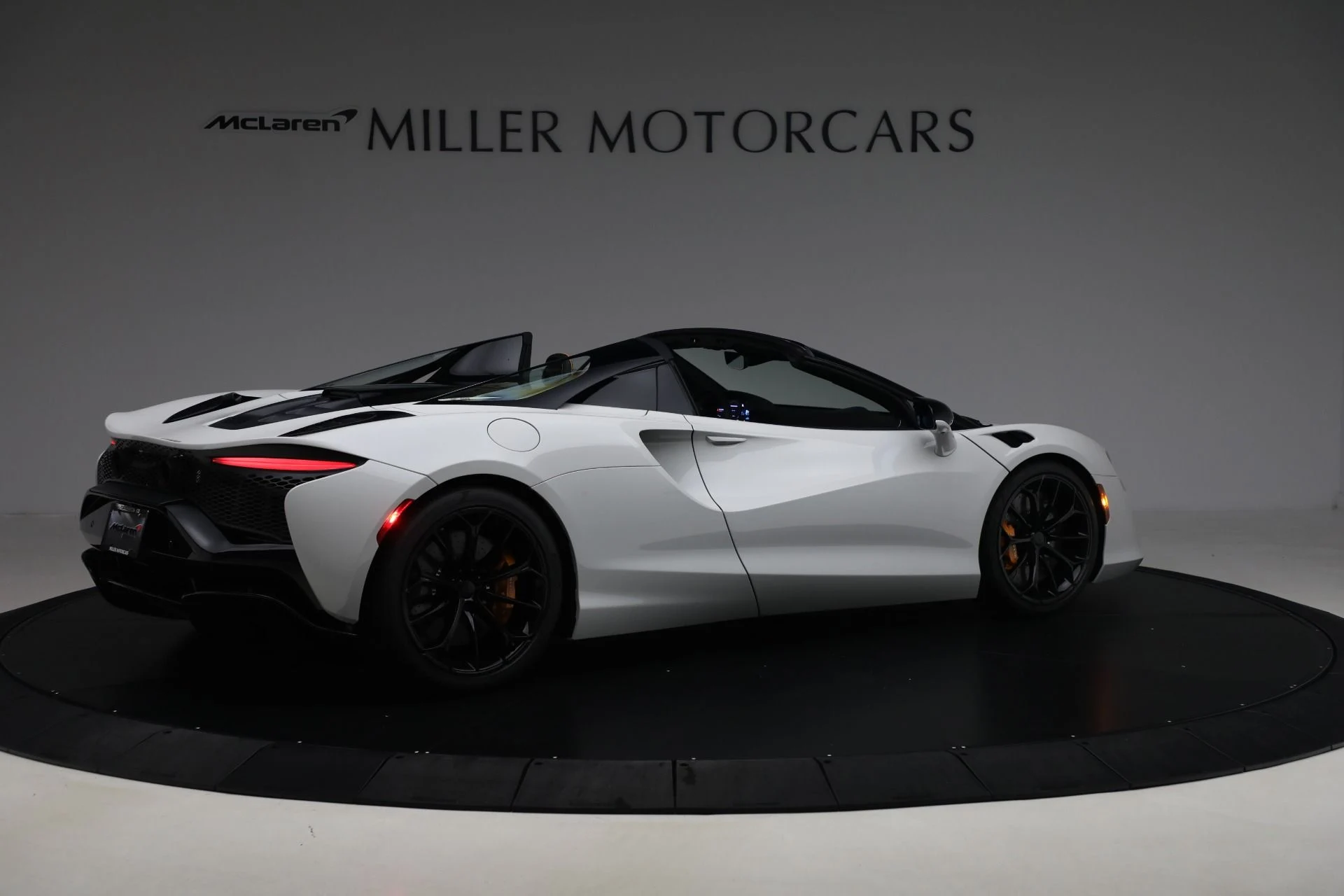 mph007_752883000_New_2026_Mc_Laren_Artura_Spider_Tech_Lux_2938960a8c