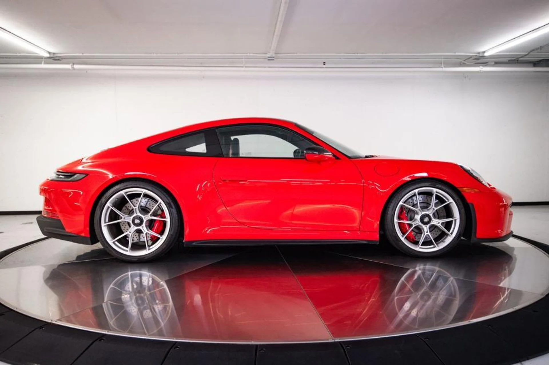 mph007_757365244_fky_BB_7q_Wh1dw_Jb7w_C_Zy_FP_7f_Ud_Lc_f8ffd920e0