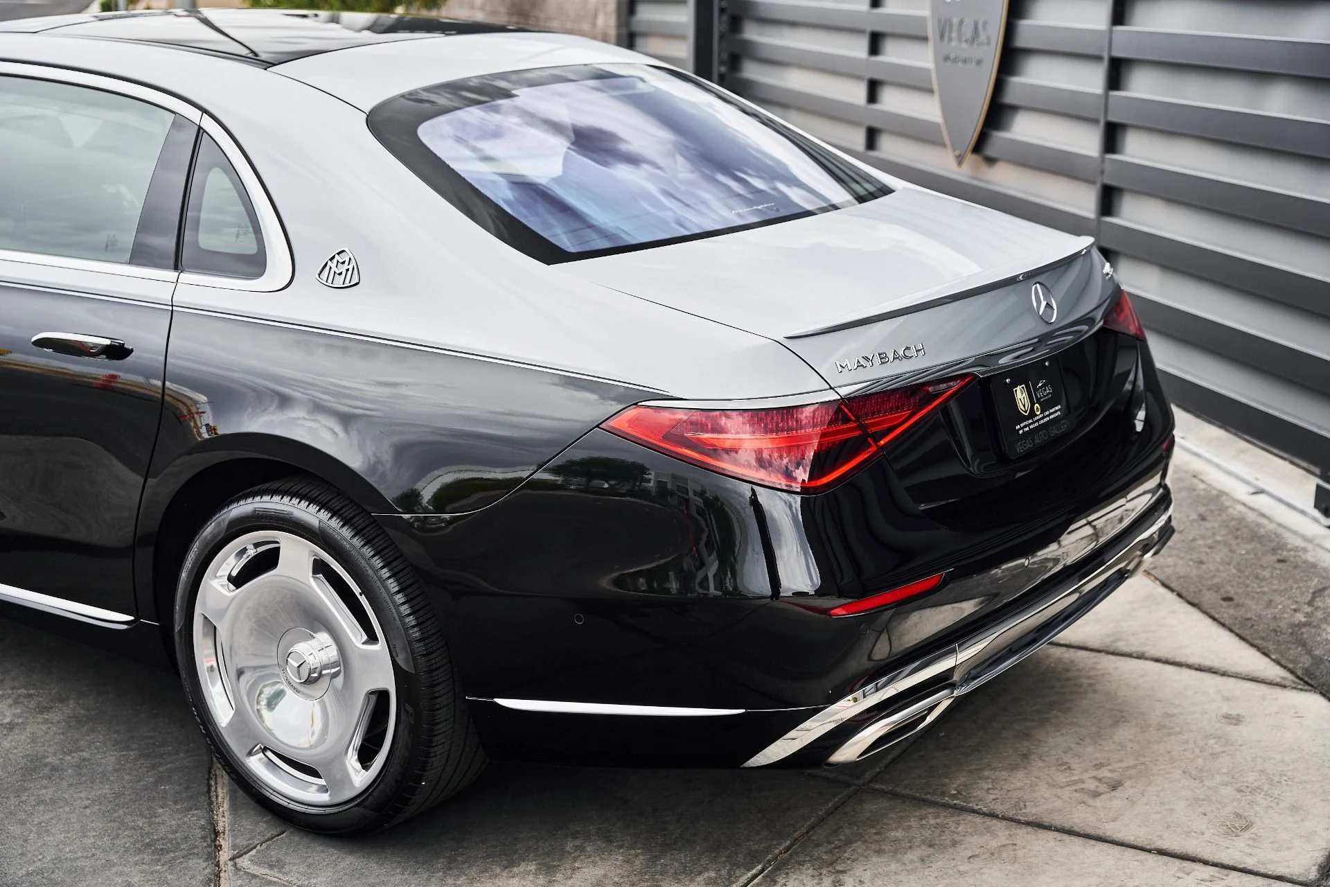 mph007_76144632_Used_2025_Mercedes_Benz_S_Class_Maybach_S_680_1786649953_b97e3998b7