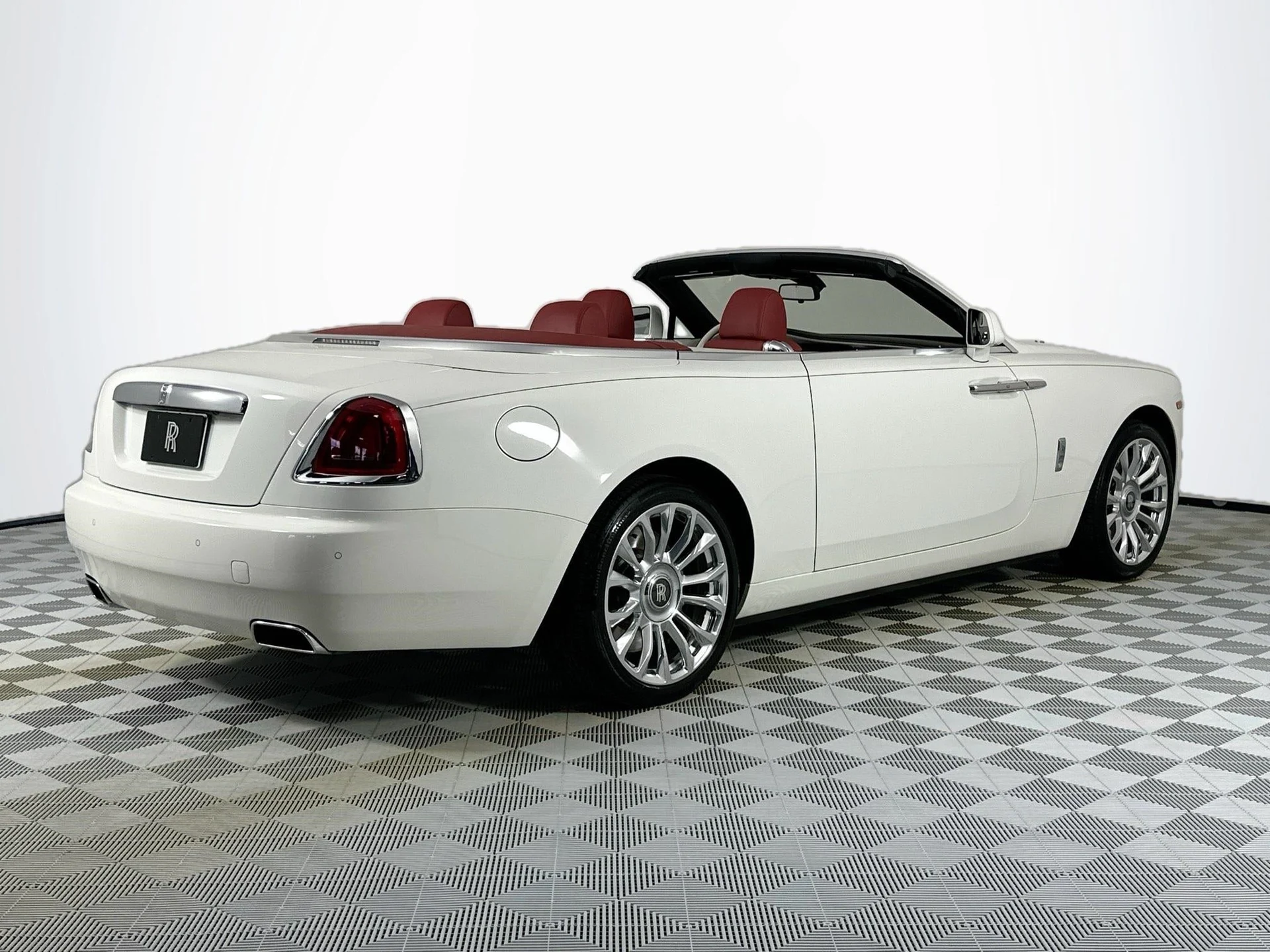 mph007_76834517_8_e0d120e5f5