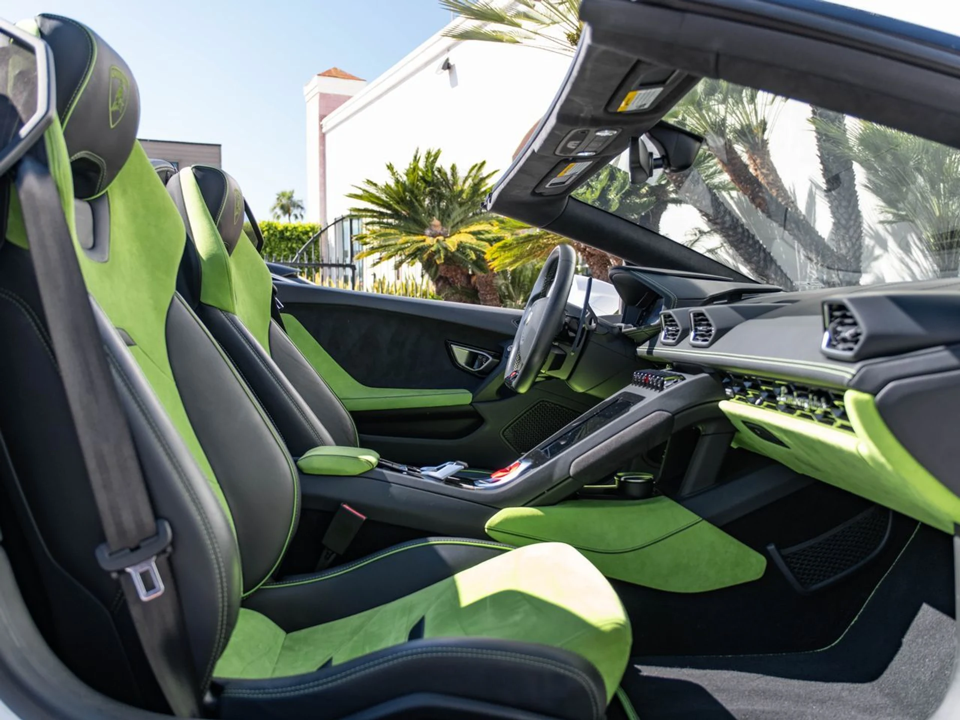 mph007_772775226_a5b58414588e8afeca94d52bdad0f367x_10db0c012f