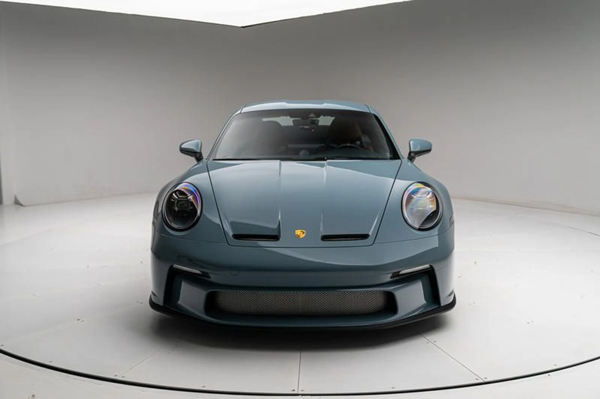 mph007_783888336_C9_C32271_A71_C_4_ACC_A685_AB_2_D9_E43_C90_D_d92976bc6d