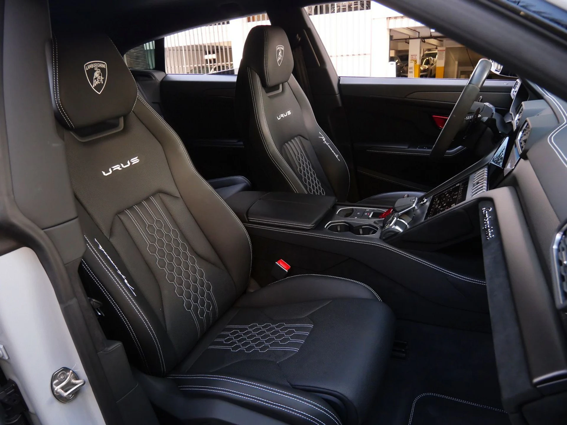 mph007_784759204_4ec7faa807e90c48e84a3a2707b1f06ex_36b272f8e3