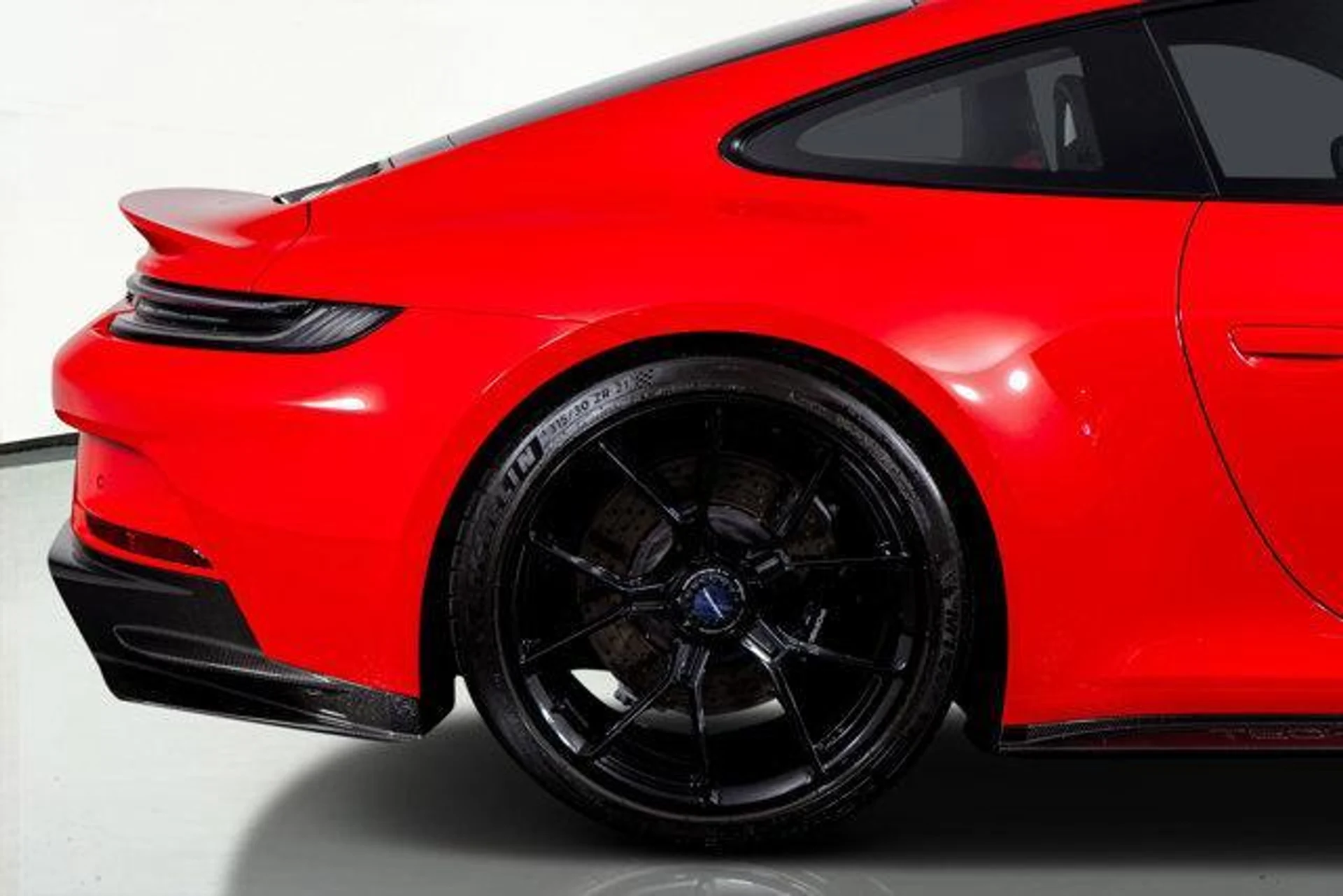 mph007_786113829_O94isdsiiyx3_Qi_Yd83tx1_OKFDI_8_78721f31a3