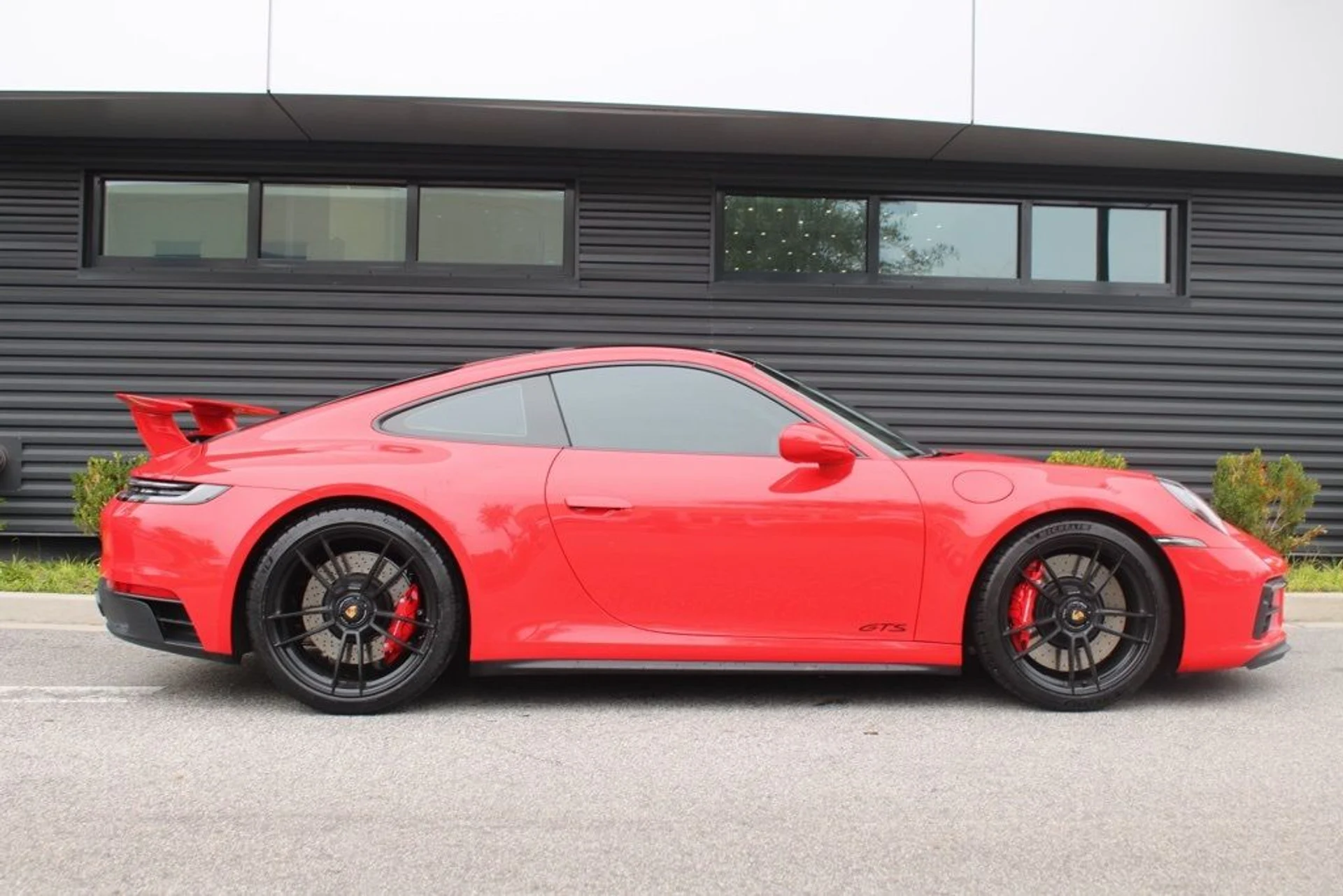 mph007_787667589_5e0695f0f8aeaef22a5ec11bebea4146_1442c2c527