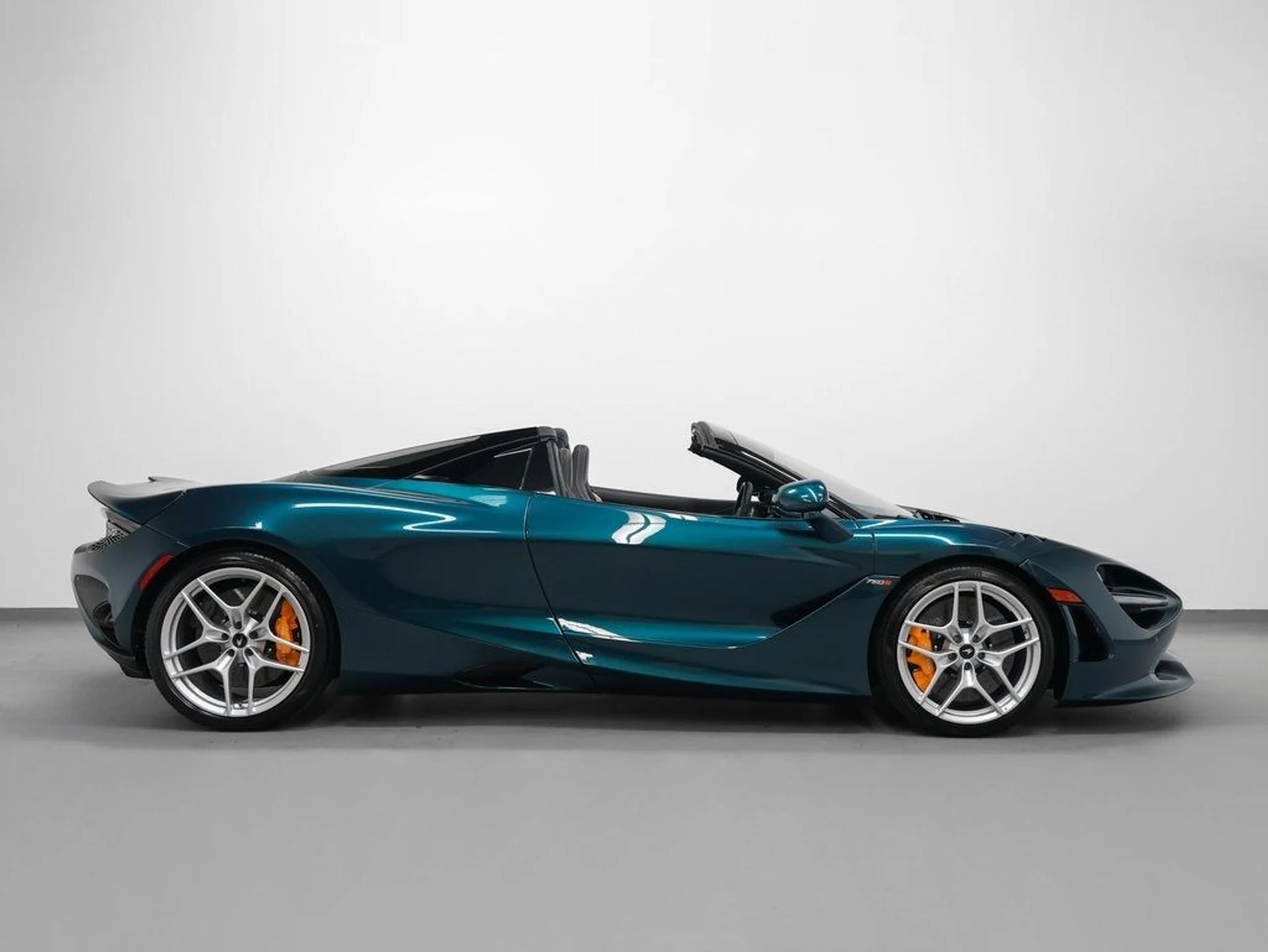 mph007_801547839_8_e46b3bbf78