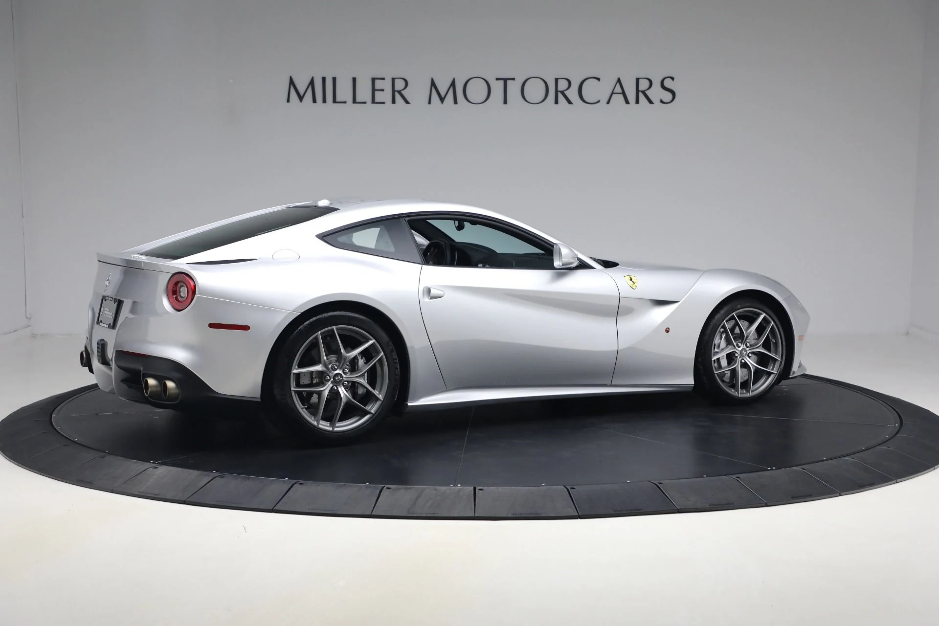 mph007_802184111_Used_2014_Ferrari_F12berlinetta_1789580731_bf7a612cee