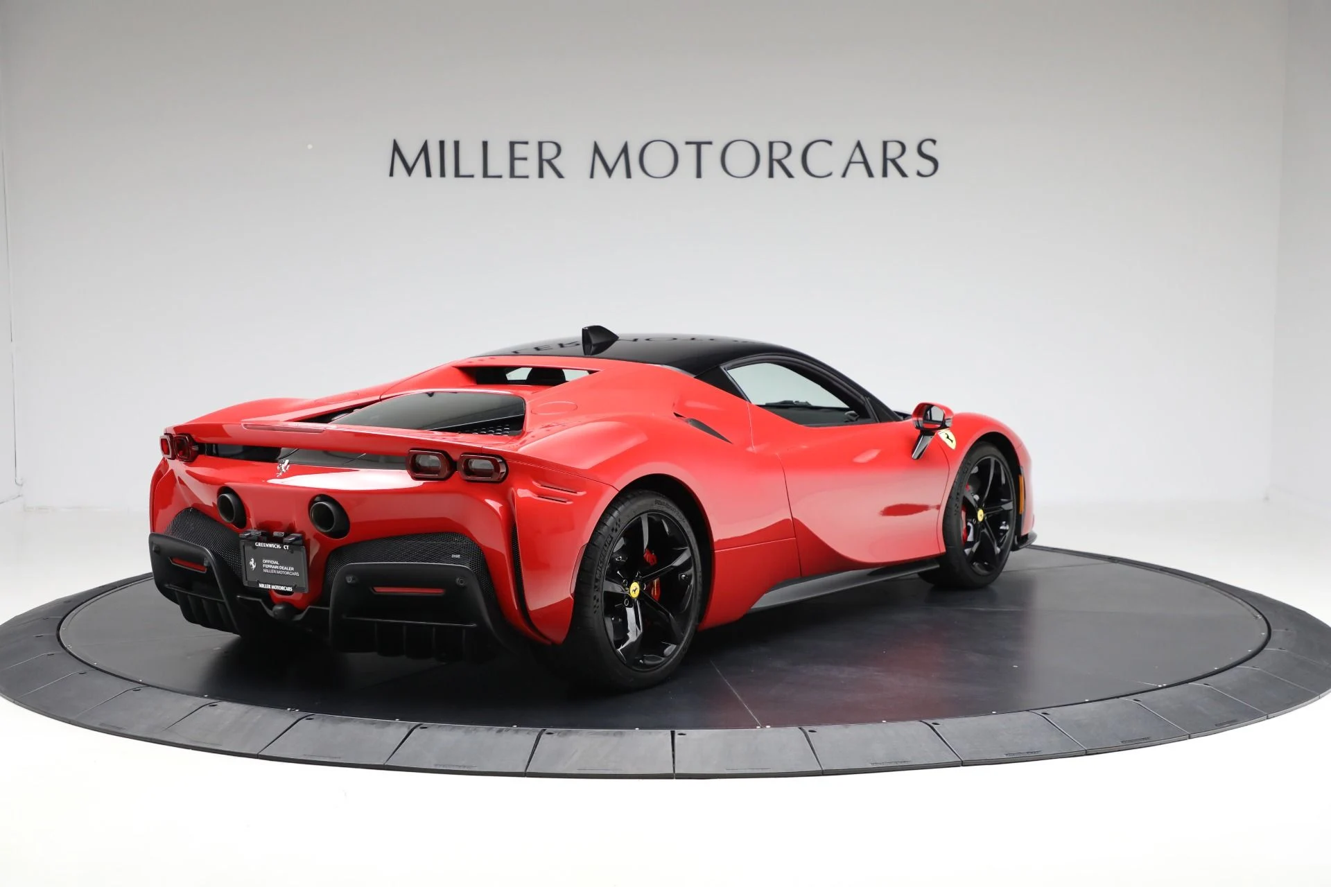 mph007_809472830_Used_2021_Ferrari_SF_90_Stradale_565c9b63b0
