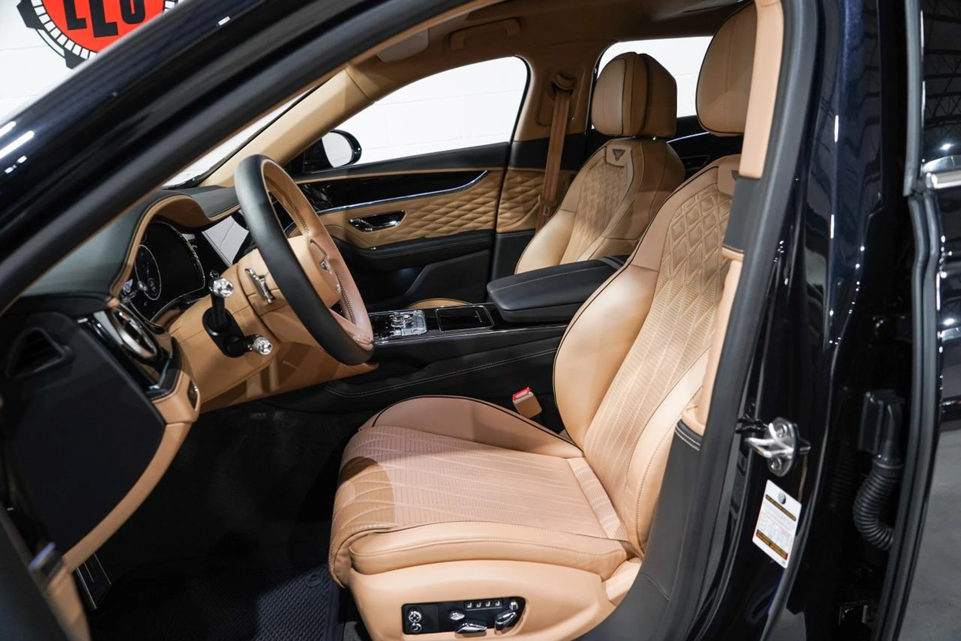 mph007_831811880_c4bb4f1b7467eebd7f1bedc5e5aa46d5_7f01c2c03b