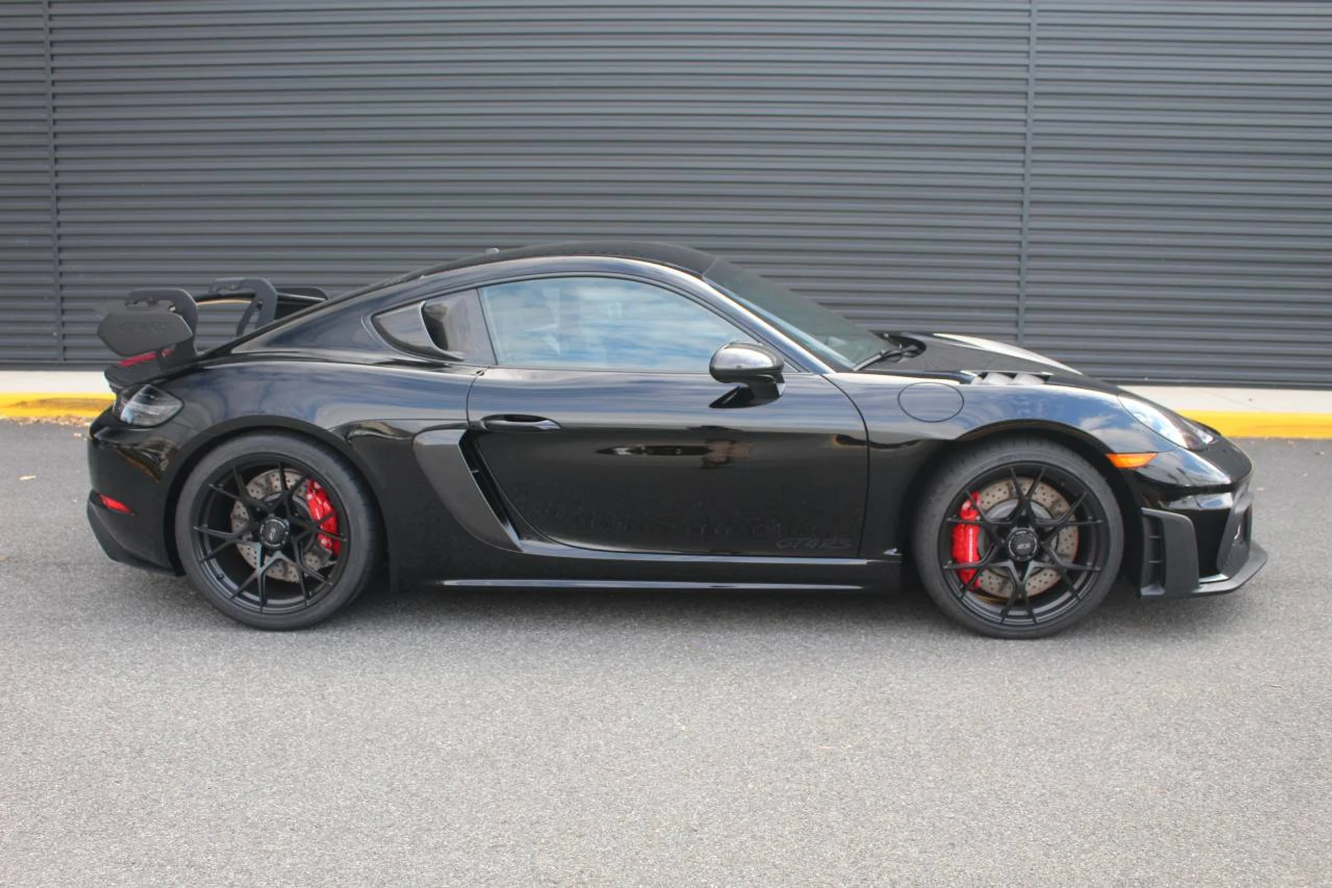 mph007_838532756_5192b4502356e81bf1617c91802220edx_647372cd08