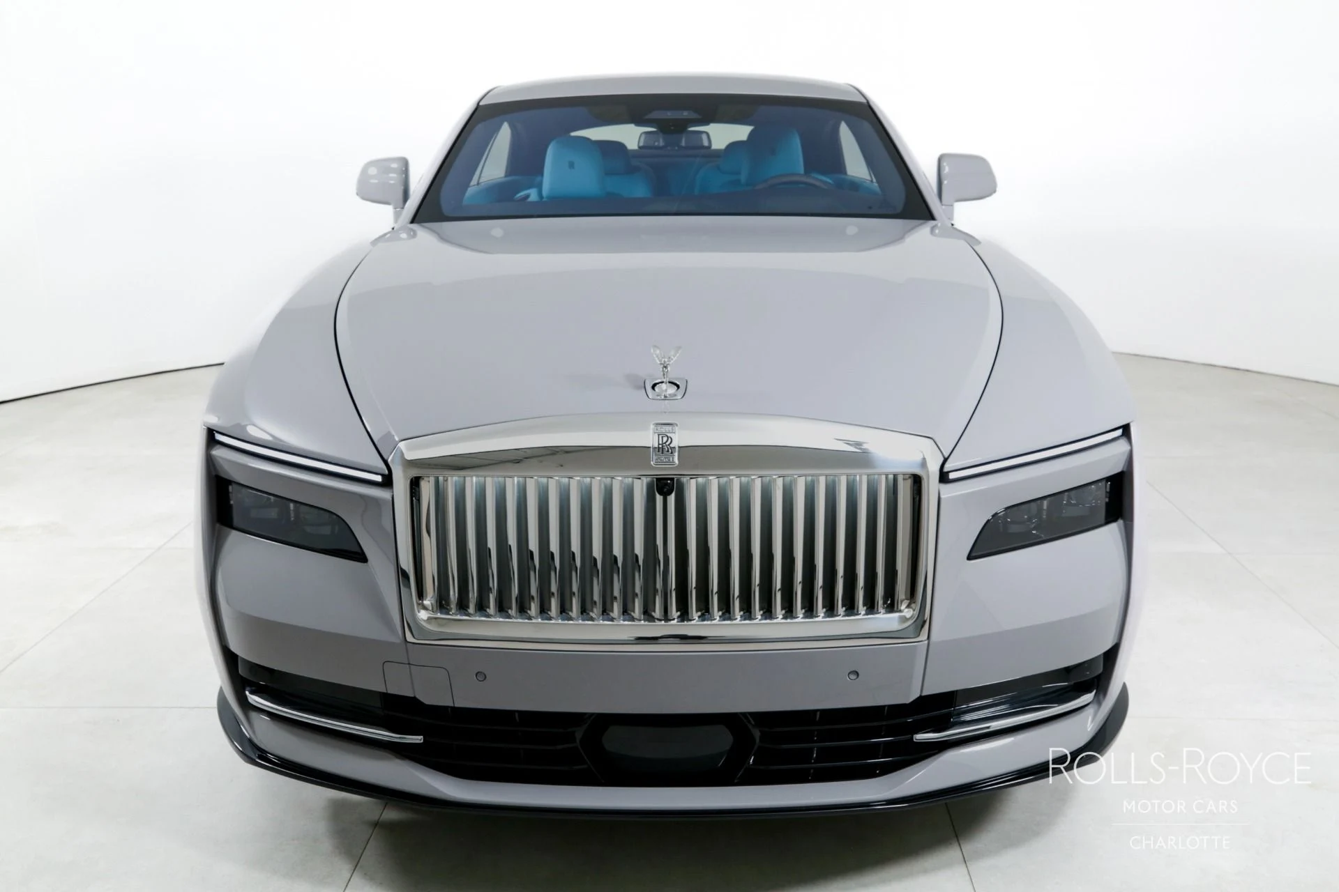 mph007_83861659_Used_2025_Rolls_Royce_Spectre_1734039805_6097322839