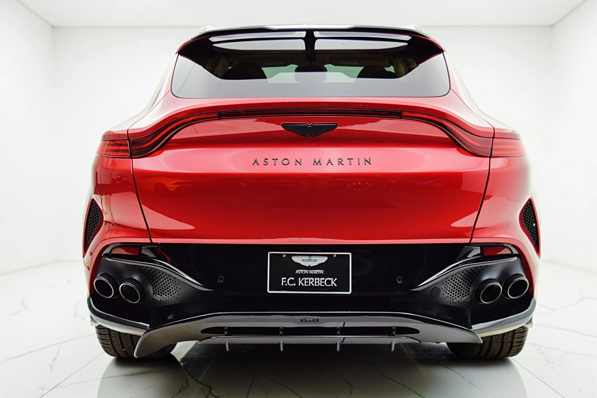 mph007_845926815_Used_2023_Aston_Martin_DBX_707_f8d8b40eea