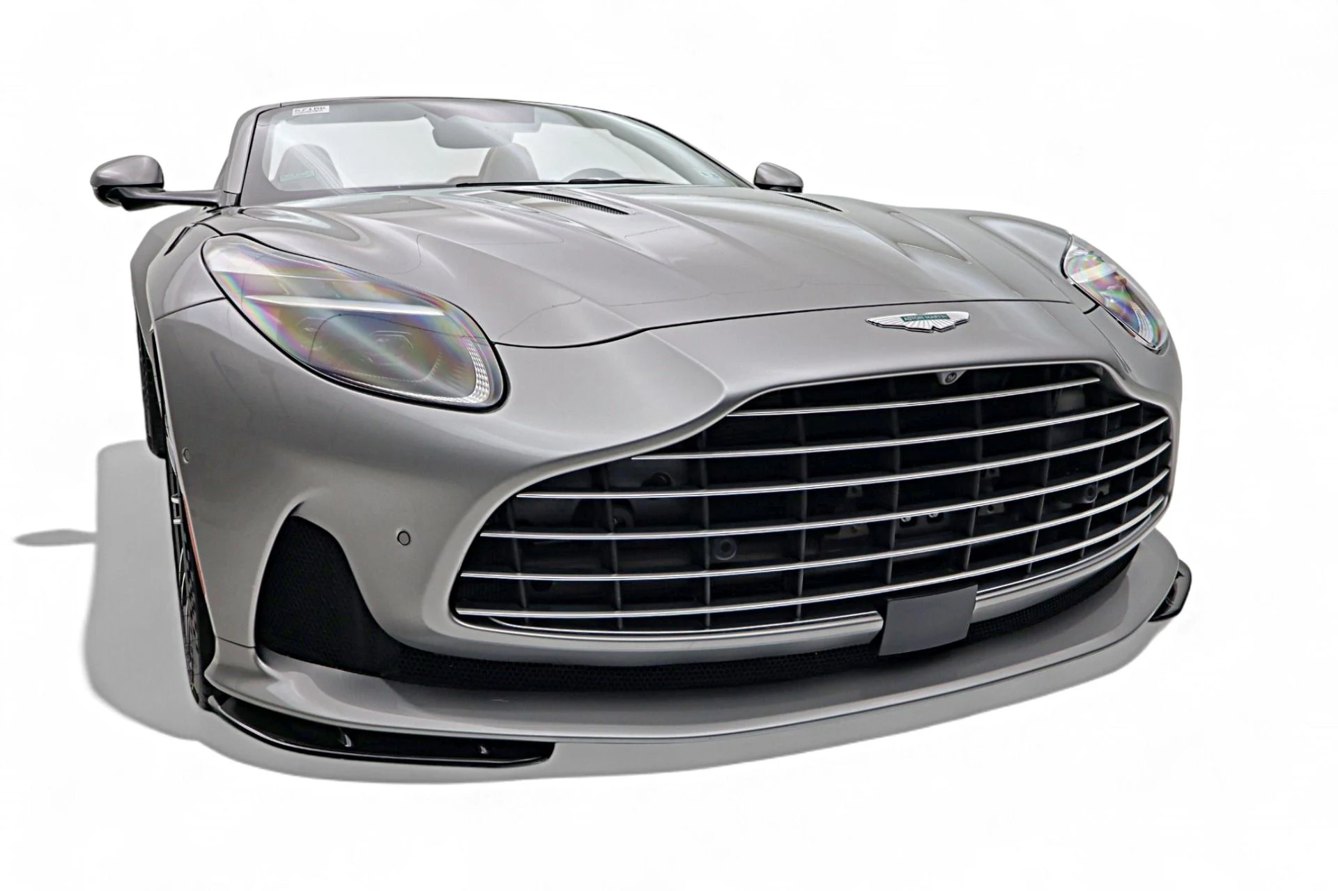 mph007_85196380_Used_2024_Aston_Martin_DB_12_Volante_3743e4361c