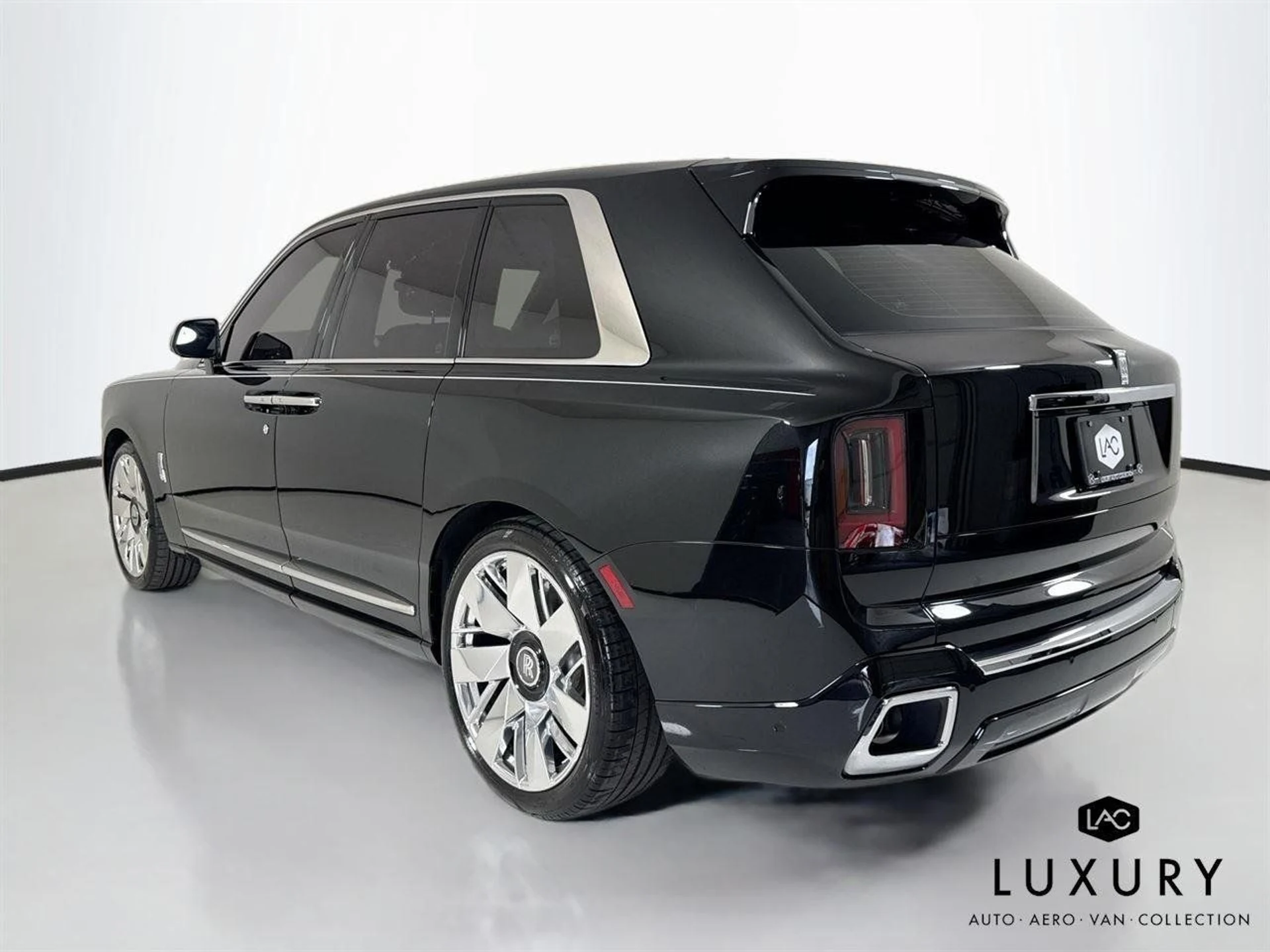 mph007_855288281_d94cf1b9dd06492069ef0f16c6deba42_760ead6544