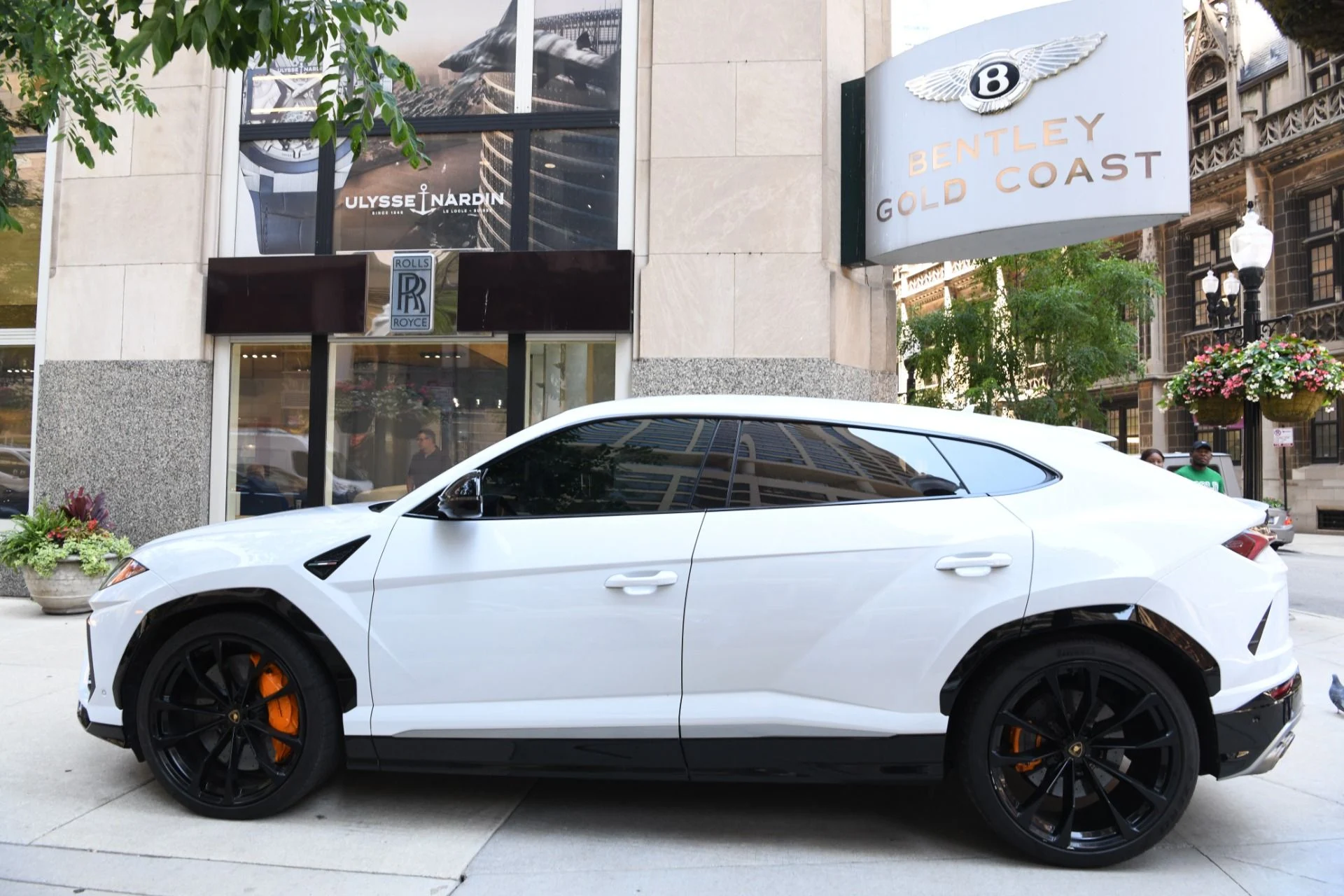 mph007_856837000_Used_2021_Lamborghini_Urus_1752869040_e8d1af87e2