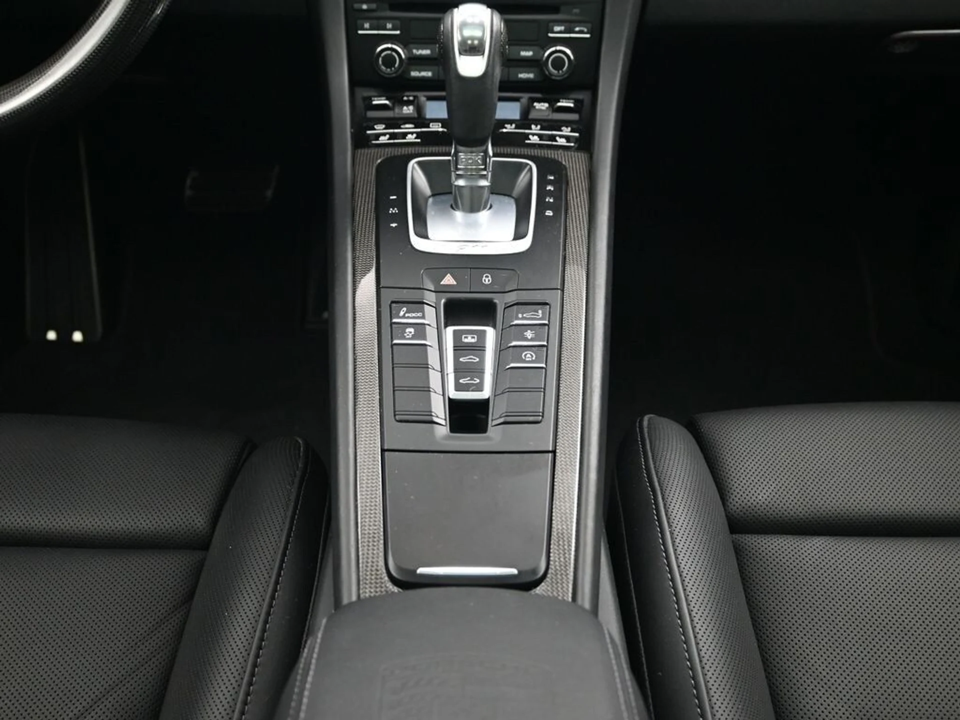 mph007_857923727_19e0dd9be00914cf939bd297ad1ca835x_184c01b556