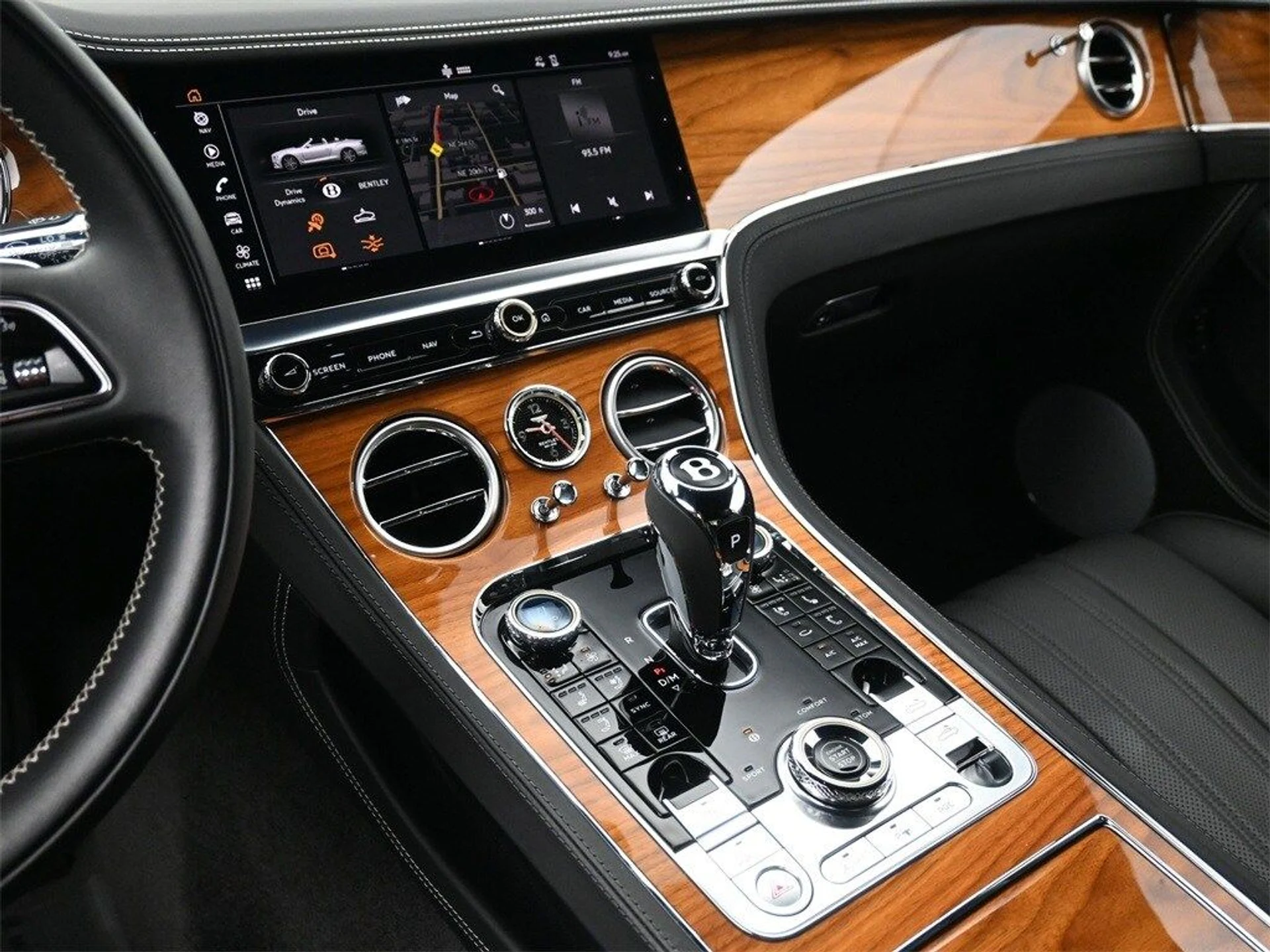 mph007_863037371_636fb3fd148a829f263dff53d3295106x_0ab978d9e9