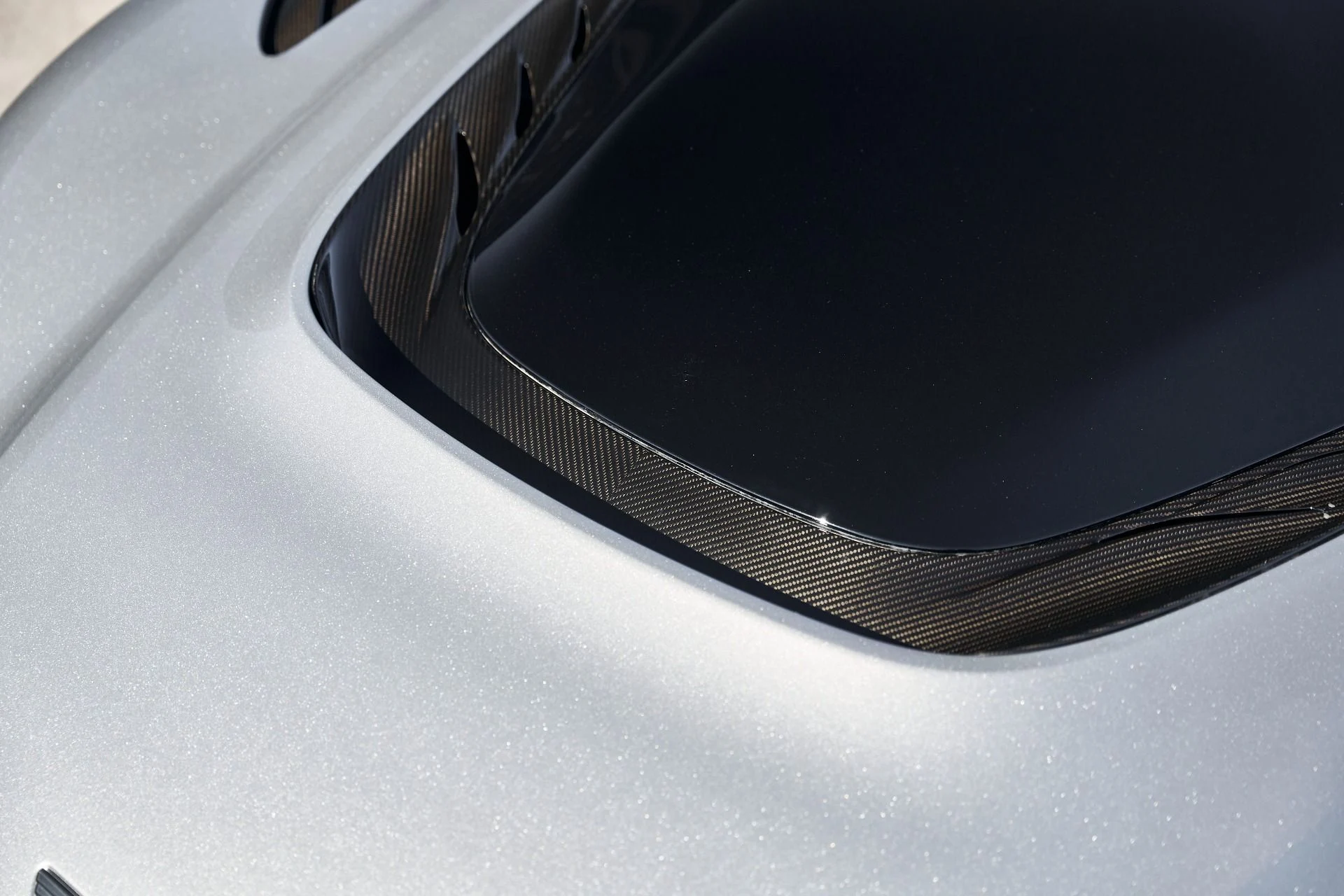 mph007_876092376_Used_2023_Aston_Martin_DBS_Volante_1768876912_41df62a4f5