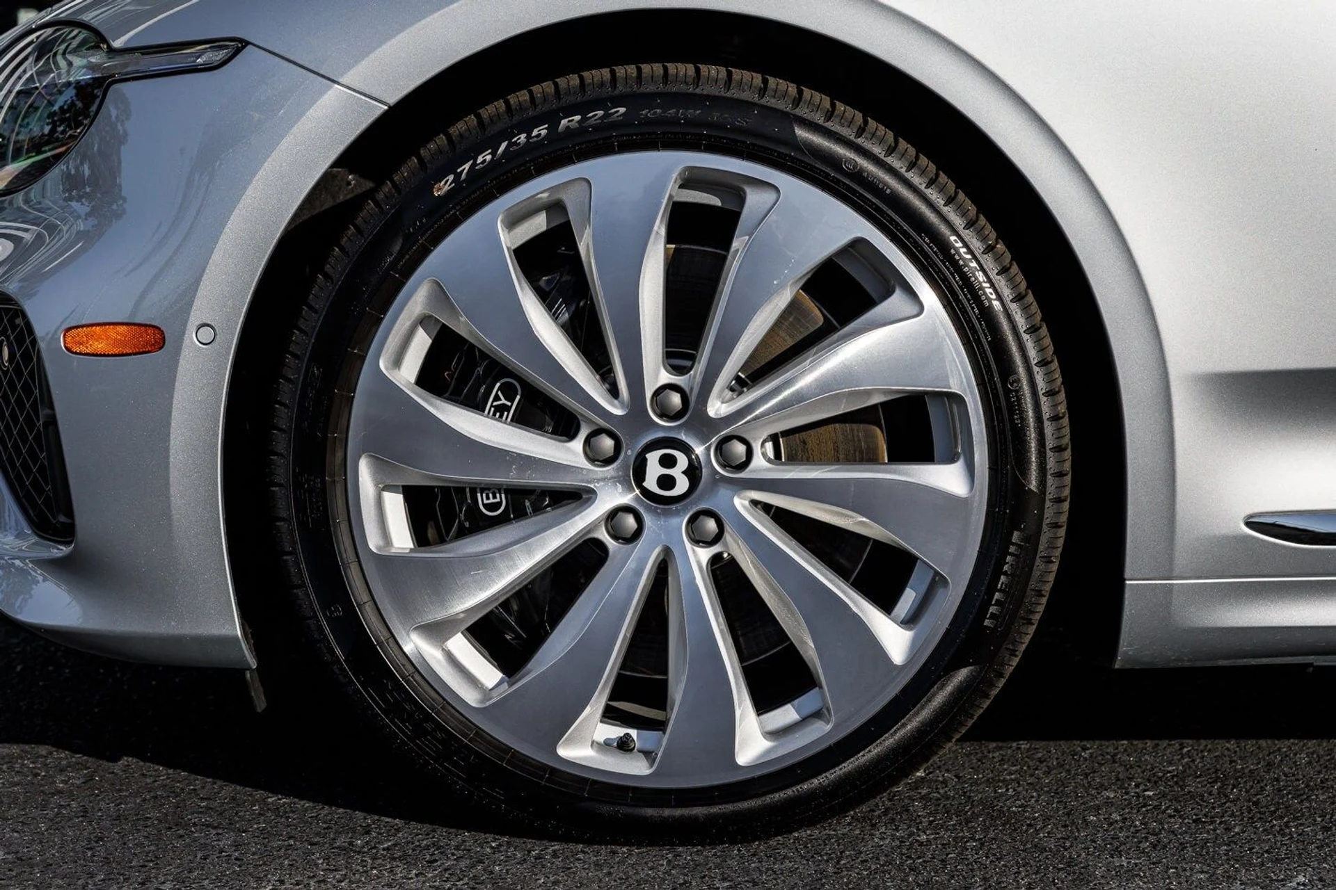 mph007_876295312_44f8cc7a82f320a954bc17d4ce9b440bx_2de4cdd9f5