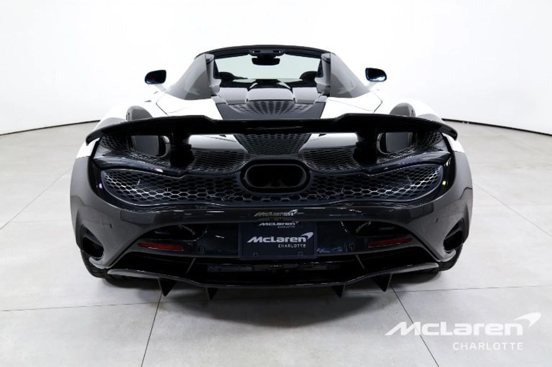 mph007_879227501_Used_2024_Mc_Laren_750_S_Spider_9ebebef5e3