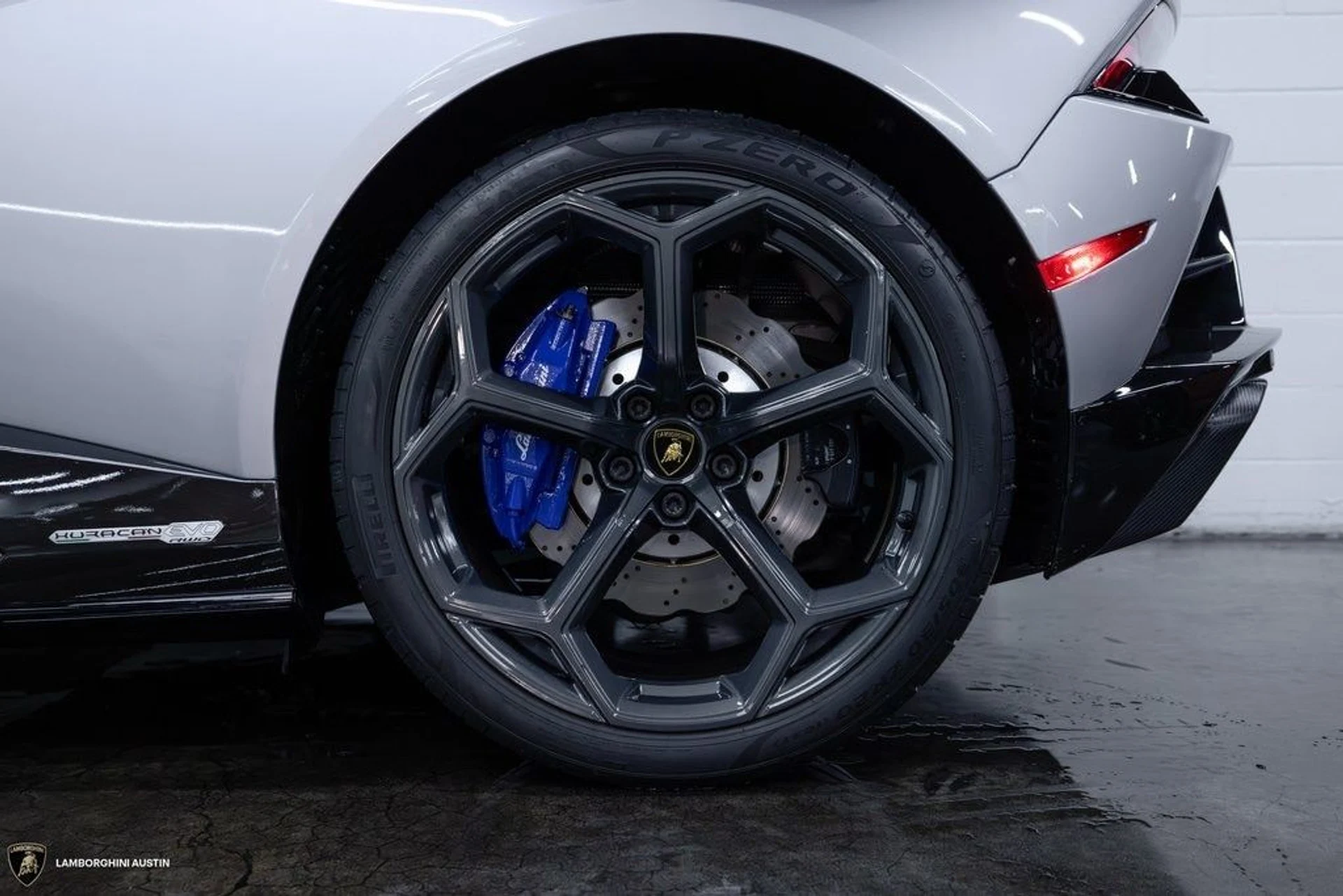 mph007_884426148_4f6f0295380a7a911b96df28eb4c0eeex_51e35f4f6d