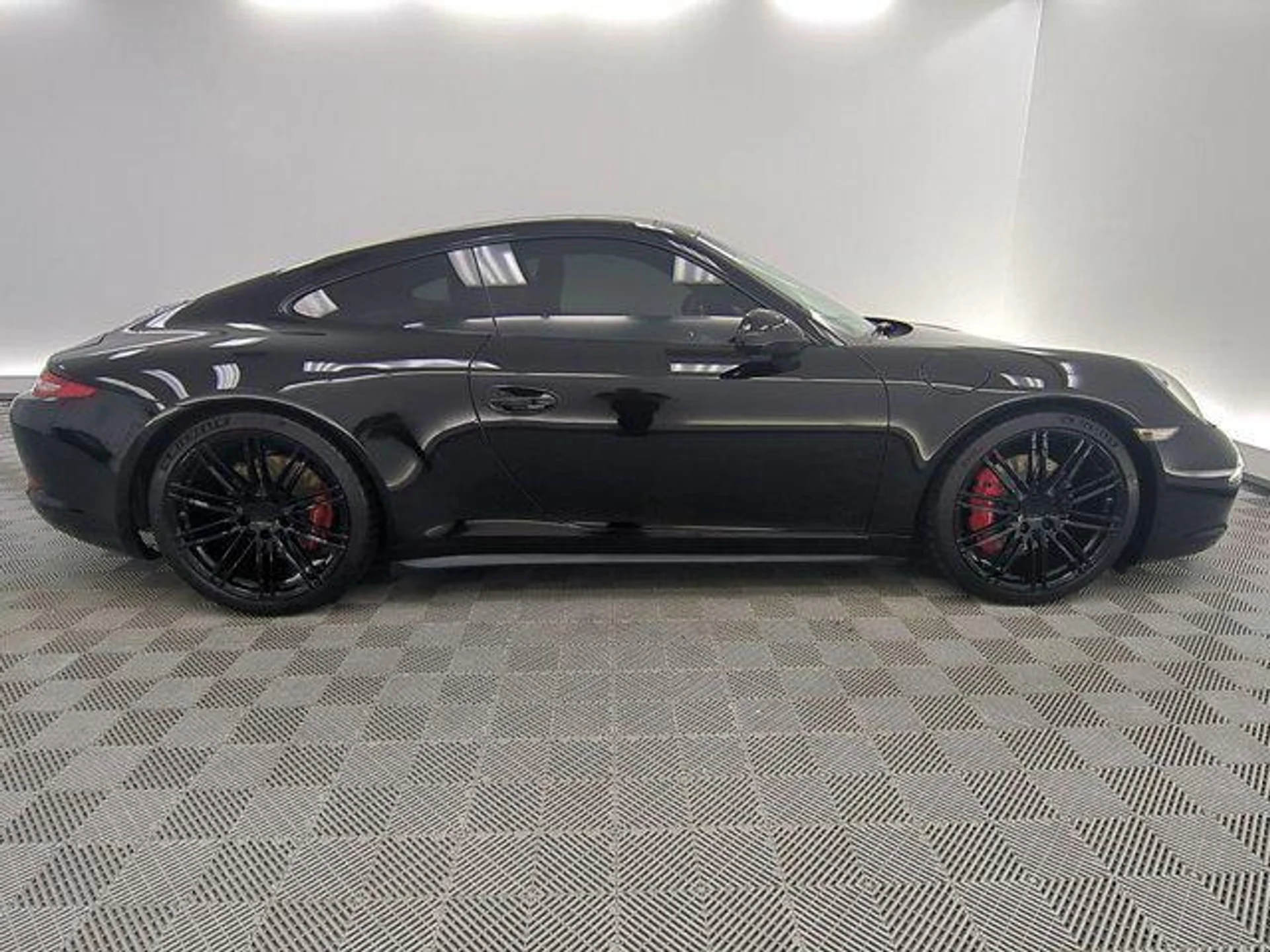 mph007_889952456_v_R_Pru_Rrdyf_Il9dw_S_Whep6scu8_3a416746a1