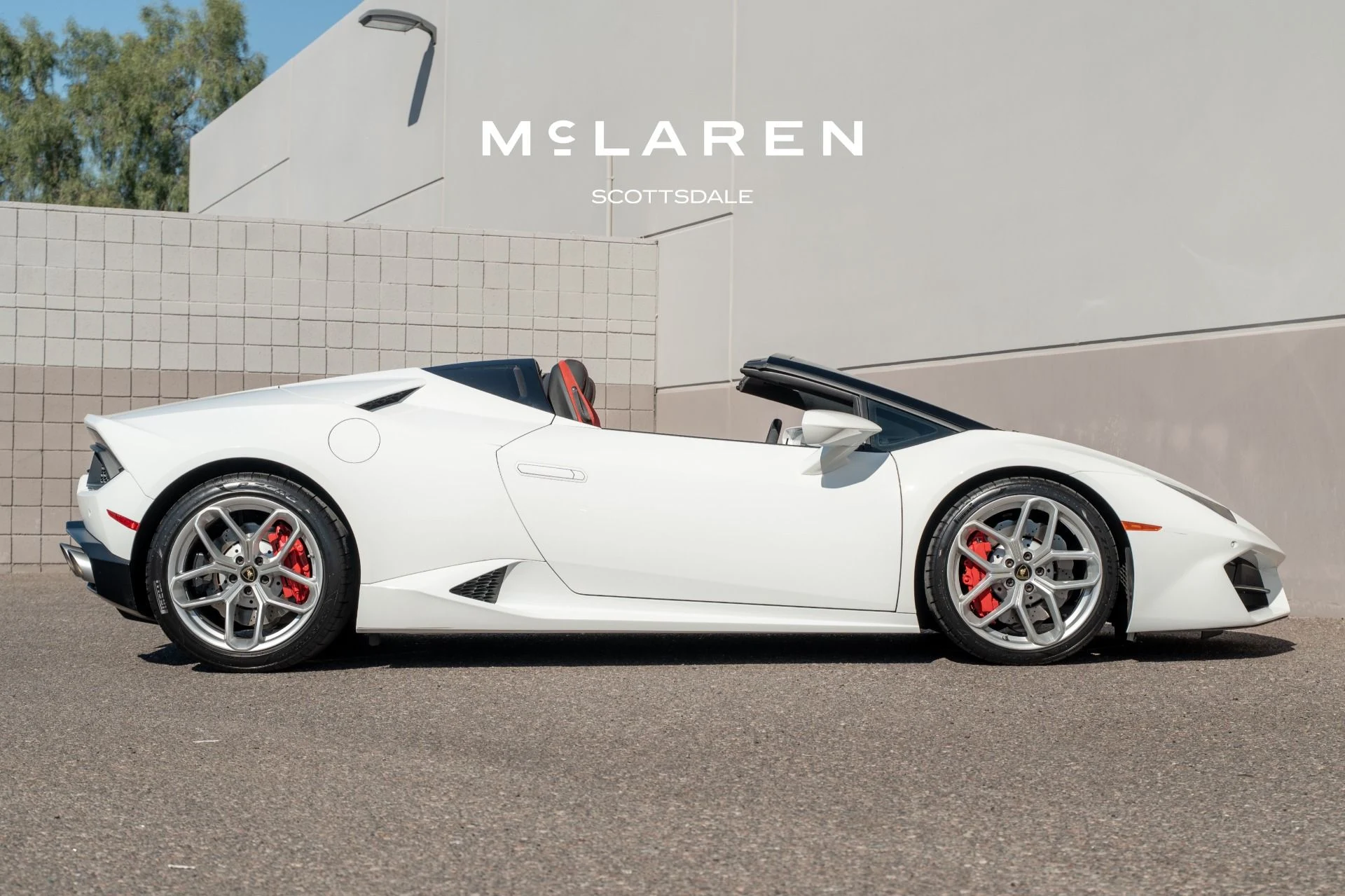 mph007_892451431_Used_2018_LAMBORGHINI_HURACAN_LP_580_2_Spyder_1791840985_eb7f90032d