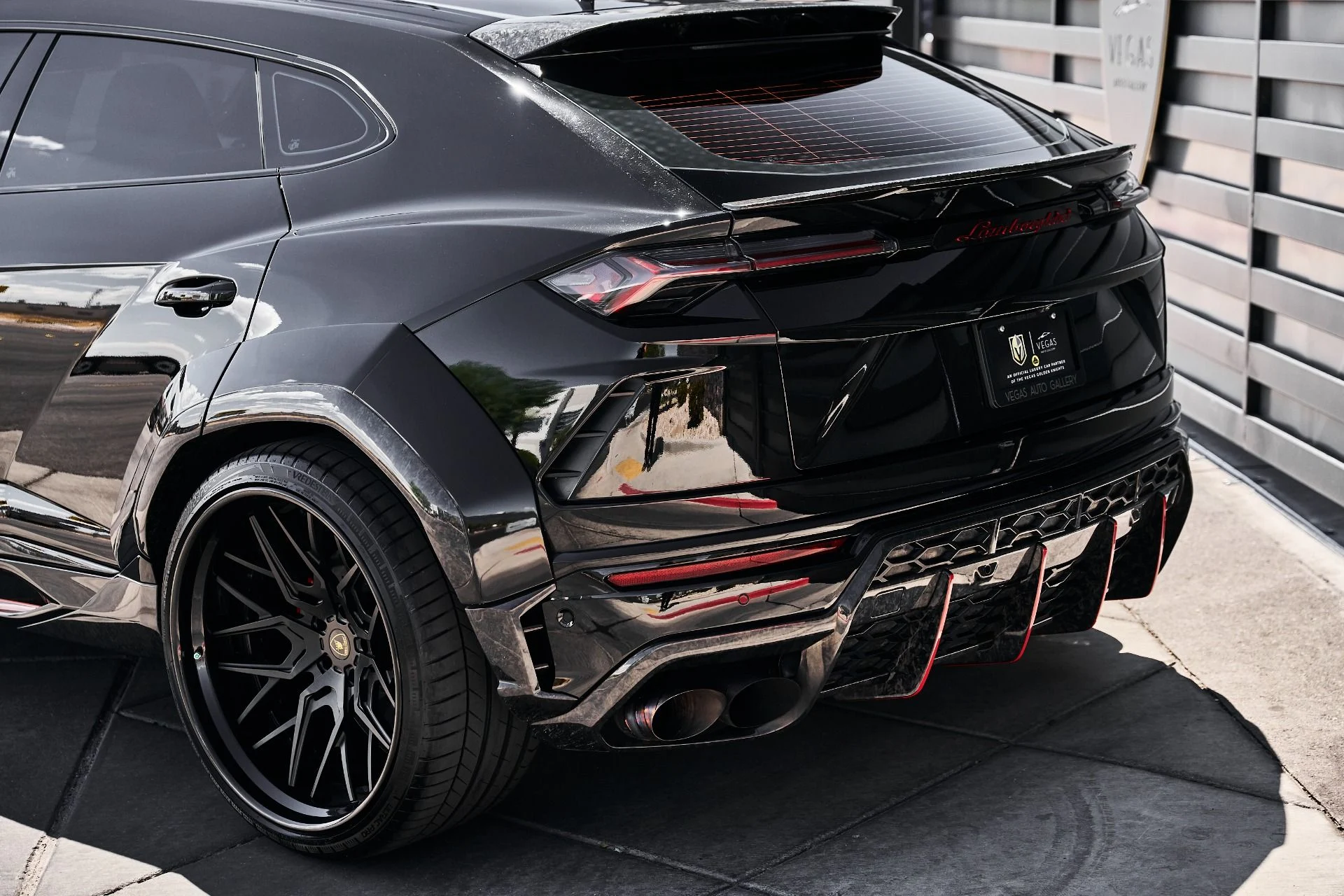 mph007_89346449_Used_2022_Lamborghini_Urus_1788219503_4e050a2dc8