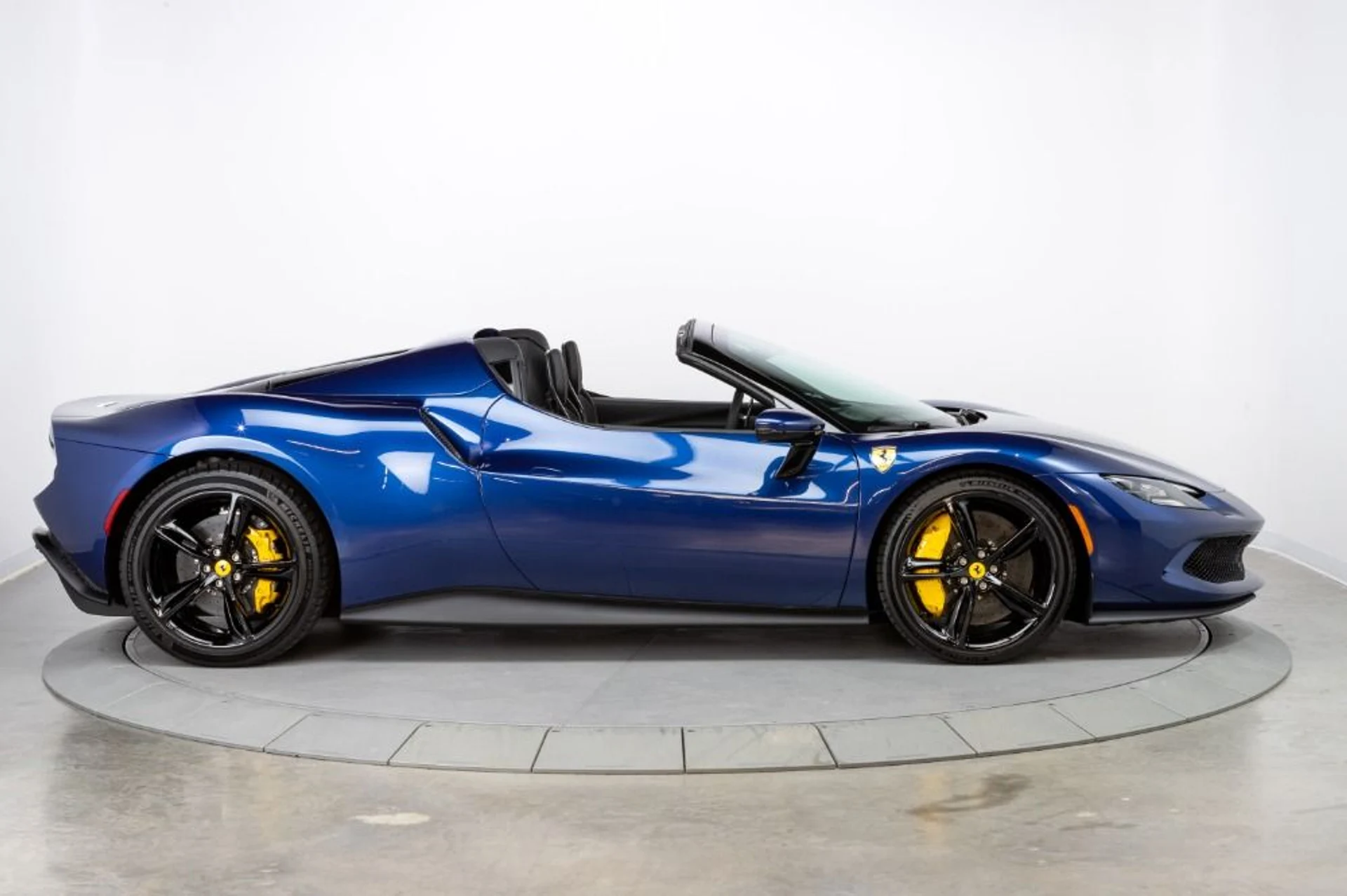 mph007_895296272_Used_2023_Ferrari_296_GTS_71cee6fb31