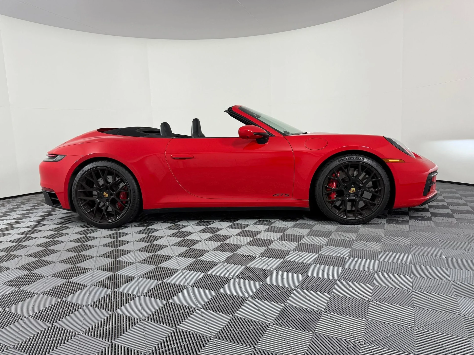 mph007_897735653_41e5fca2d1c24096c7cdc21f12dcbde3x_cdbea6486a