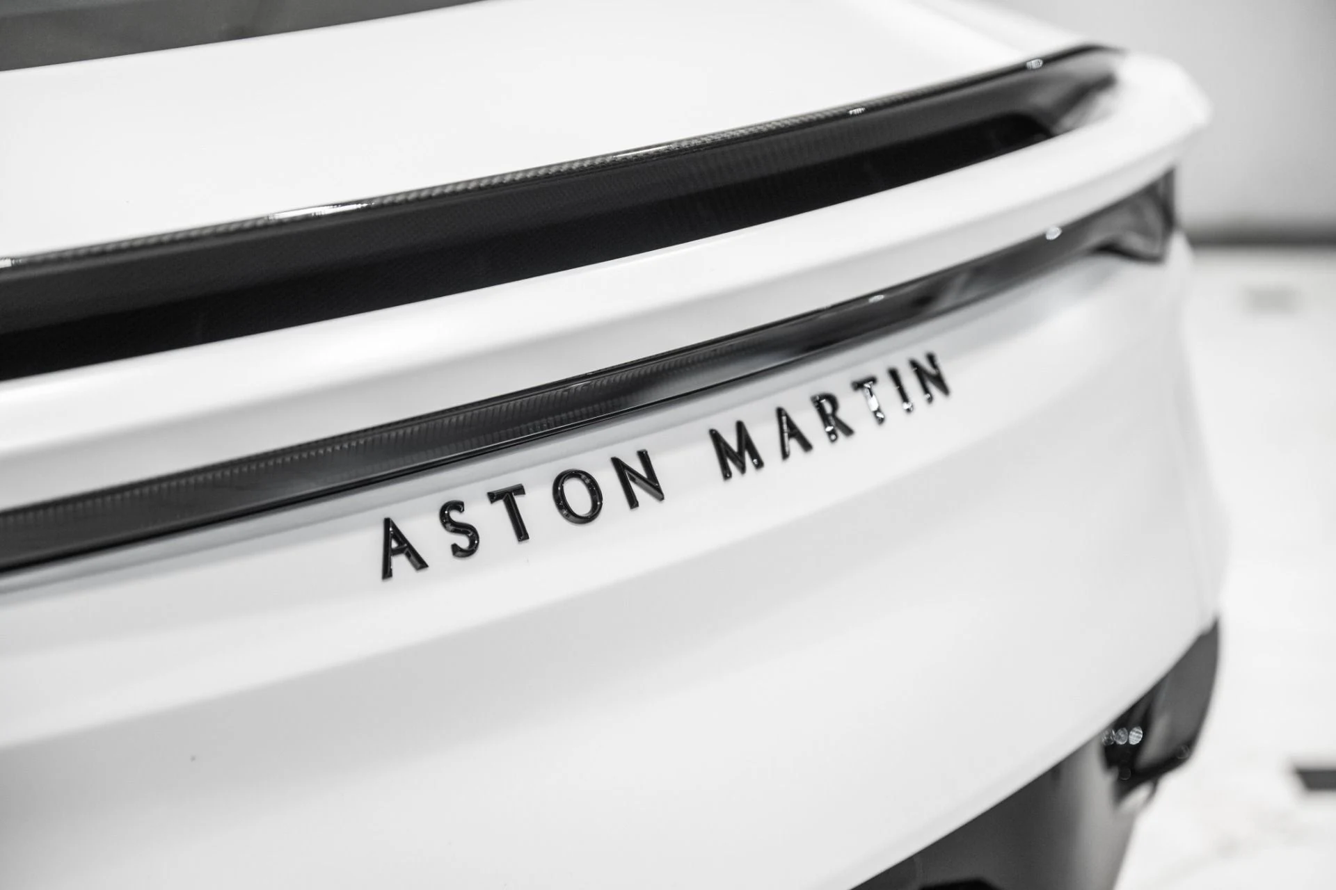 mph007_910893312_Used_2023_Aston_Martin_DBS_770_Ultimate_1778011376_6f5a0761dd