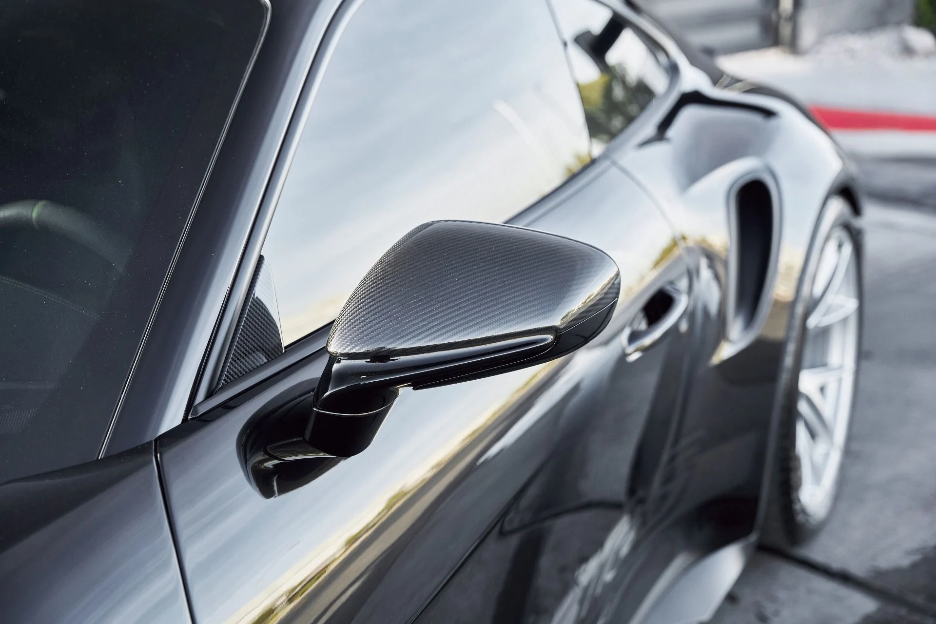 mph007_917240322_Used_2024_Porsche_911_GT_3_RS_1766112708_6fd3a5a3cb