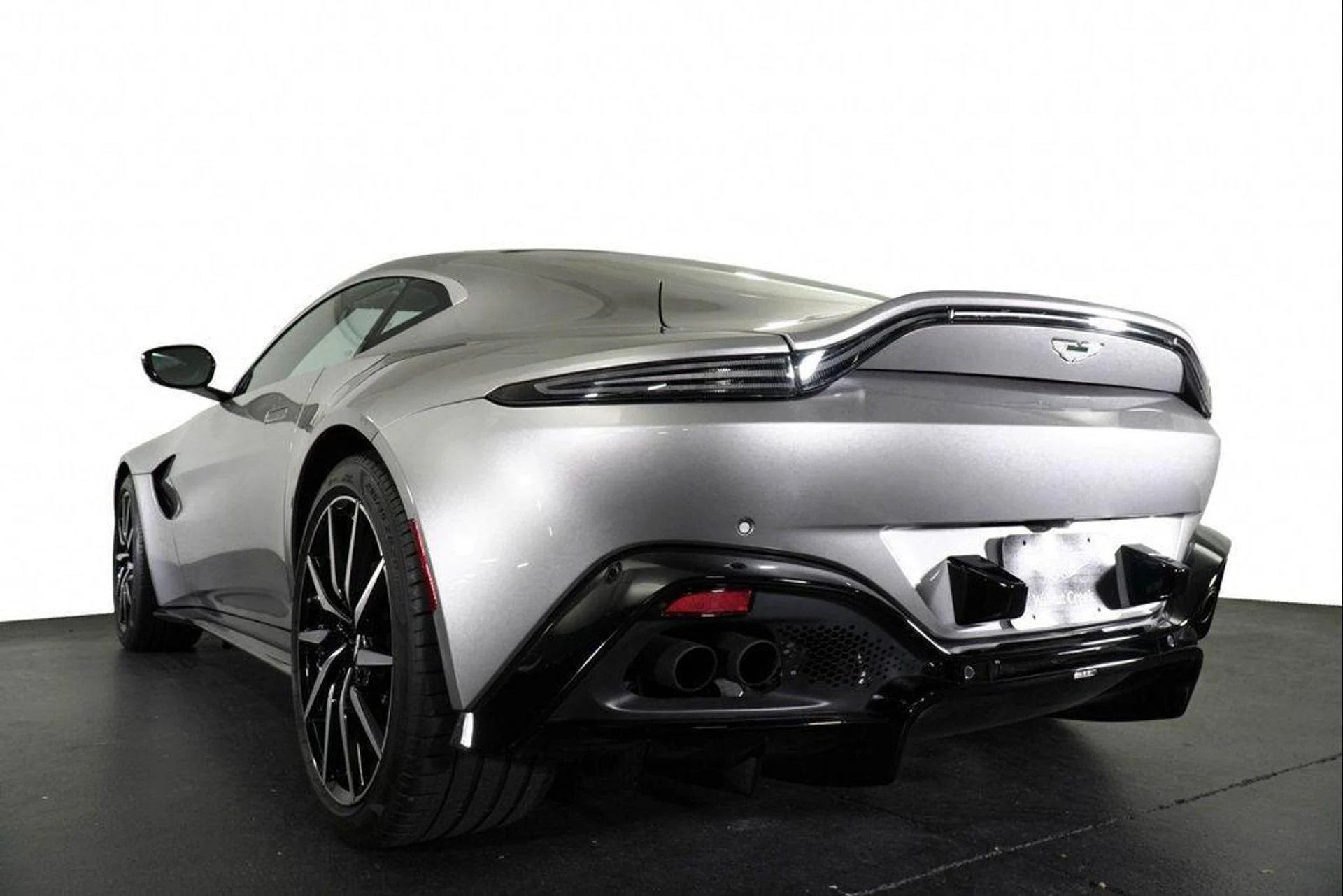 mph007_921429128_G8u_STN_5p_Uj_UA_To_K_Oc9_BKL_Yeoeu_I_654adfffd8