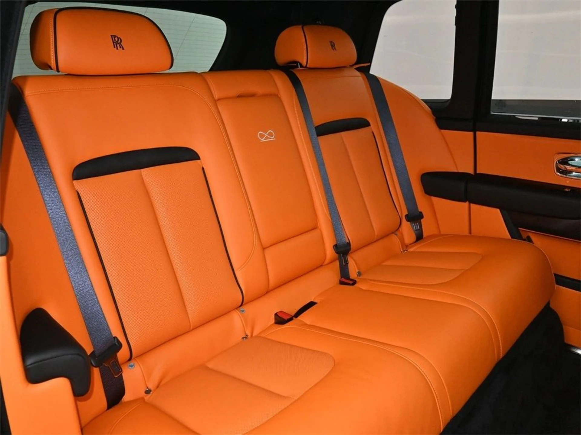 mph007_924182602_09f5615dbb405e78886d5afbf440f6bbx_2124b56317