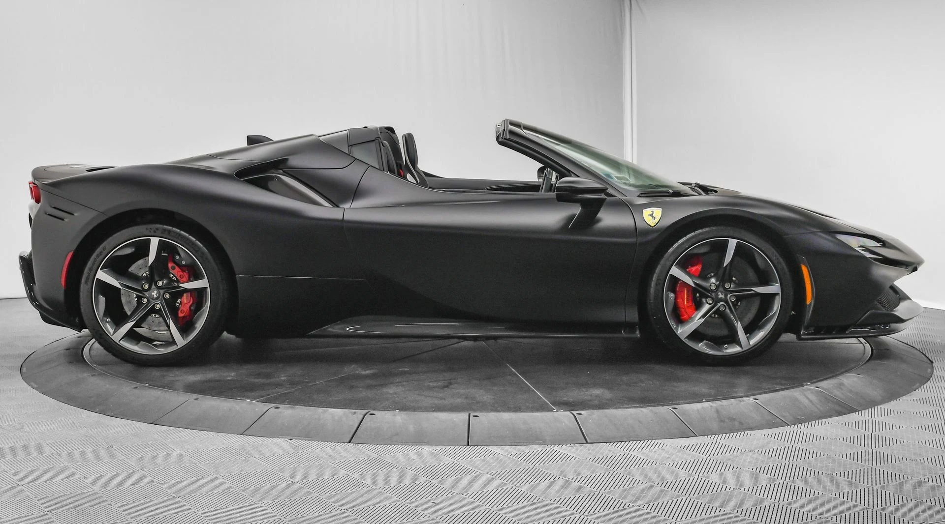 mph007_92480590_701134c30d0e4ce684a74a7c6410ac70_ee0237f221