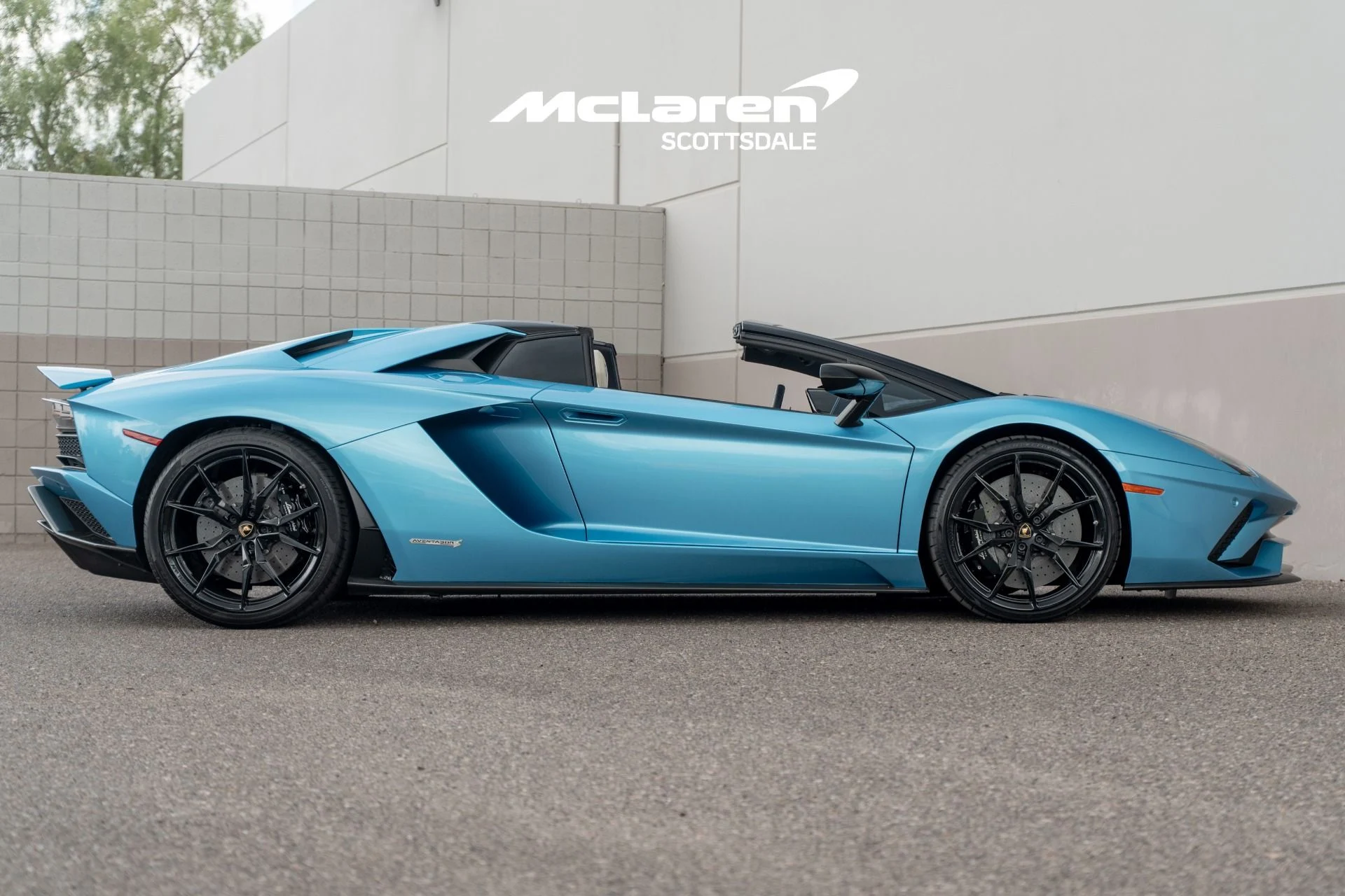 mph007_927020801_Used_2019_LAMBORGHINI_AVENTADOR_1790281306_cef4e2bc65
