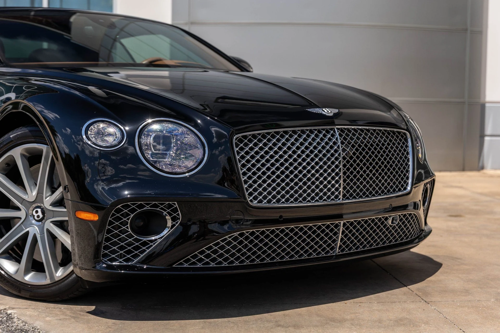 mph007_929964965_Hi_Tech_Luxury_Imports_LLC_SCBDG_4_ZG_6_NC_091269_image_7_e6eb8d8c1e